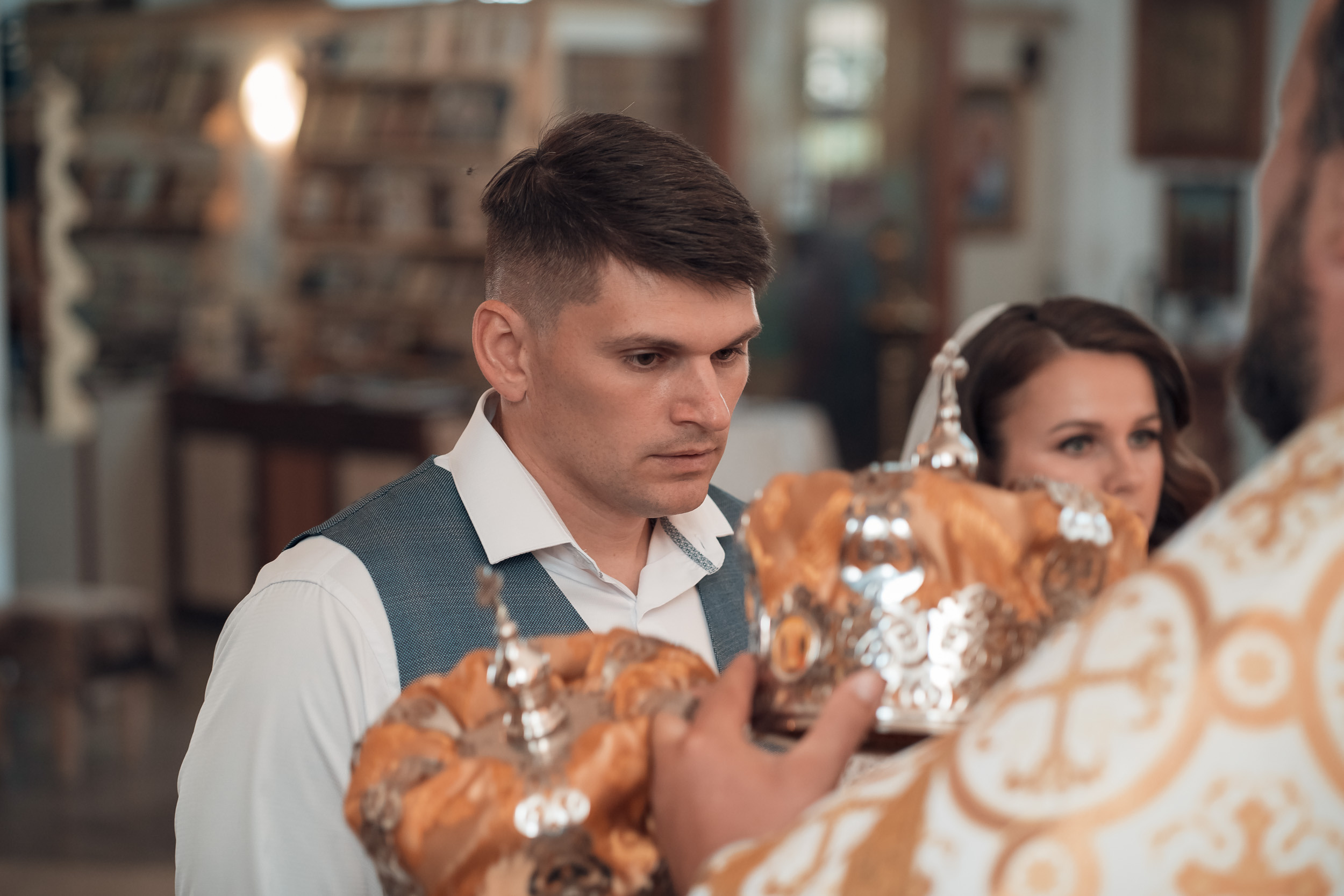 Венчание в Покровском храме с. Новопокровское. Церковный фотограф Севастополь