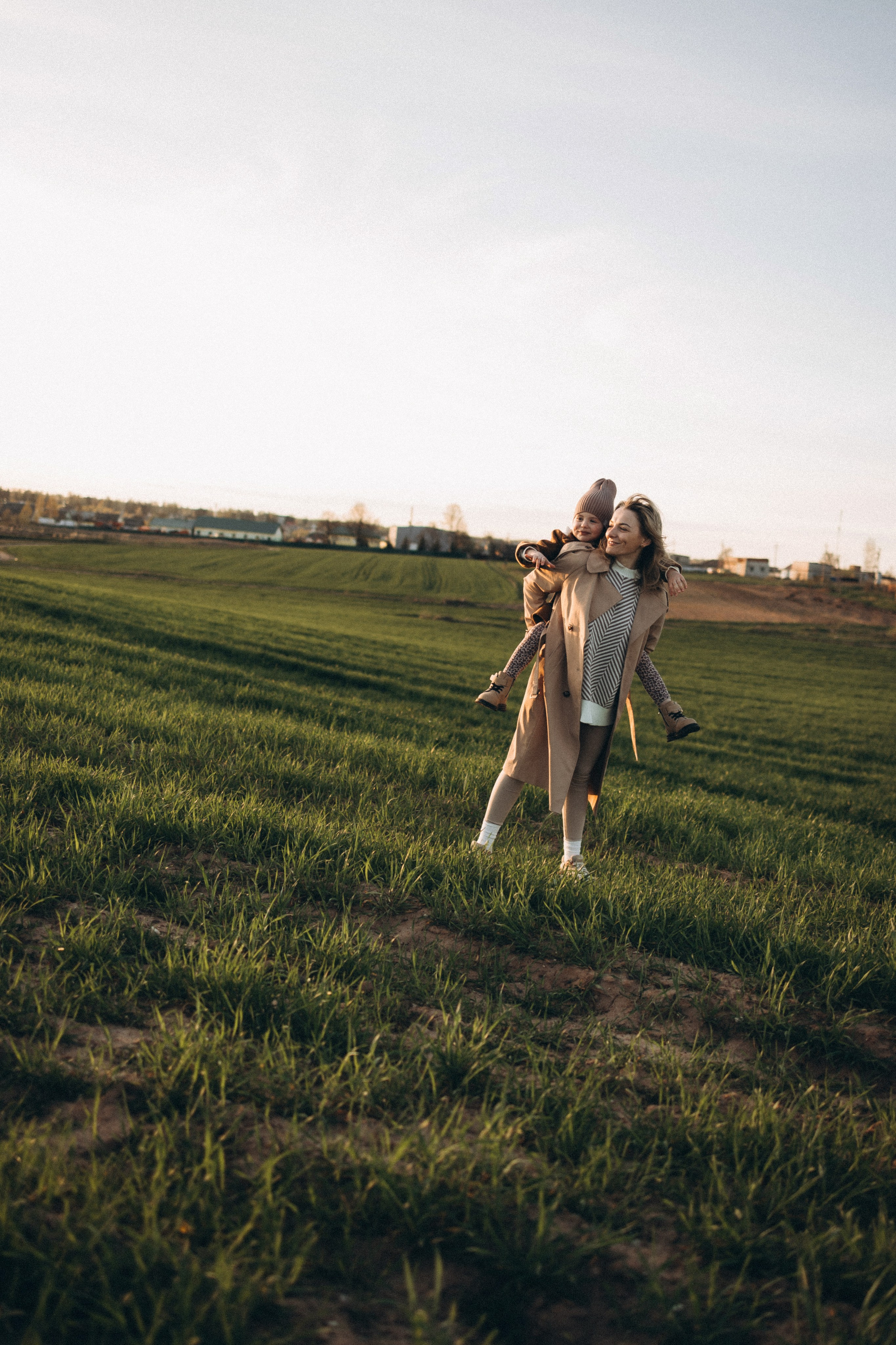 София и Диана (весна). Фотограф Елена Рябцева