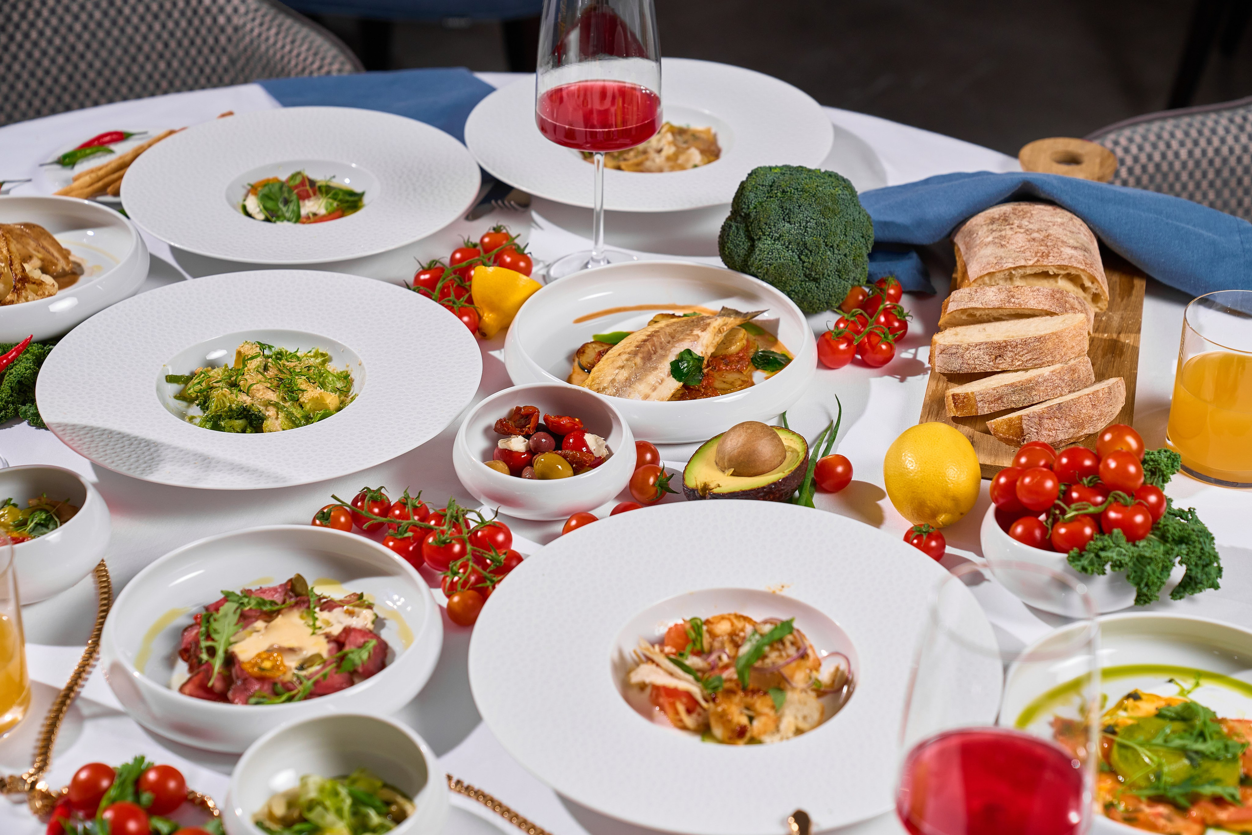 COSMOS ITALY — СЪЕМКА МЕНЮ