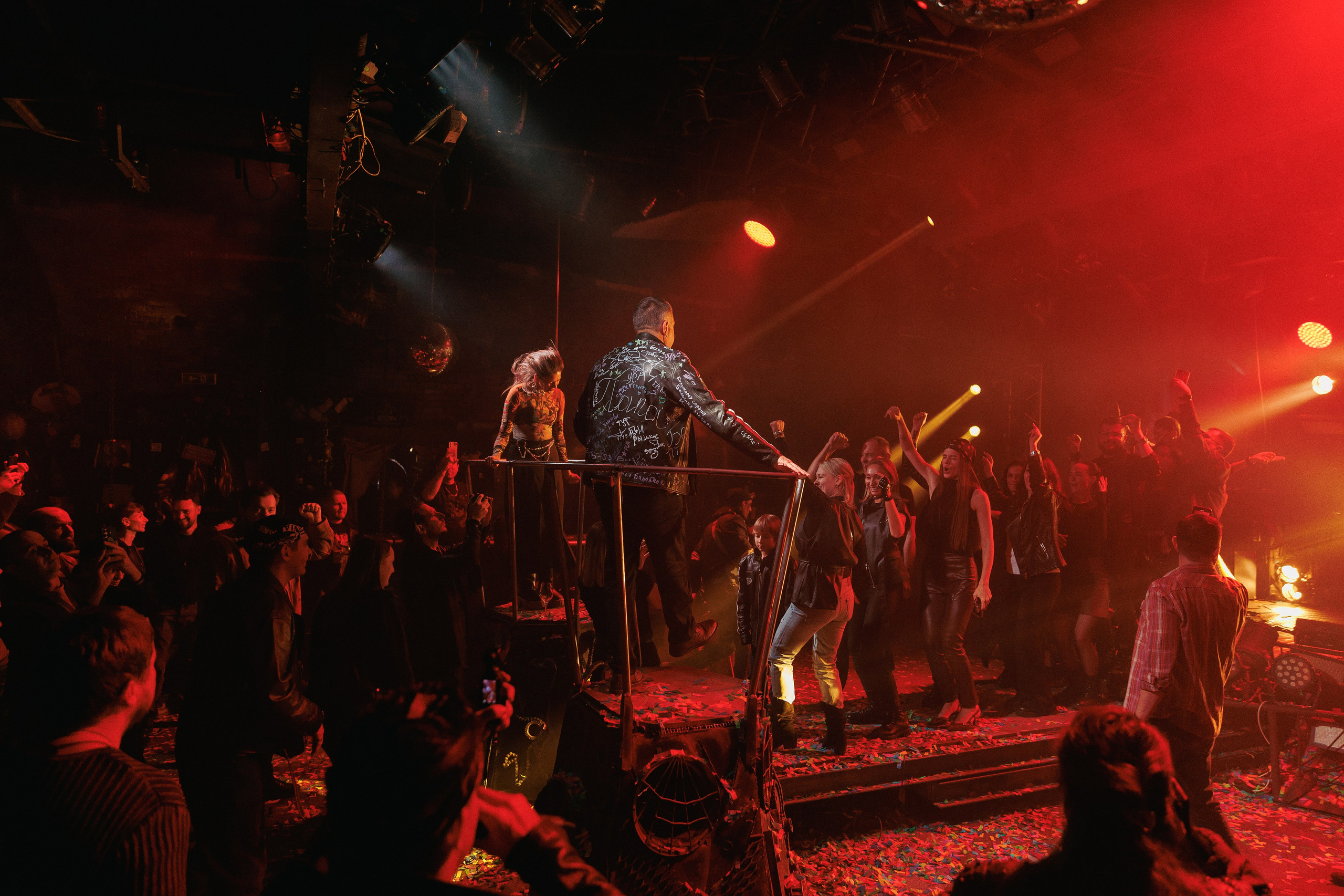 Юбилей в Sexton