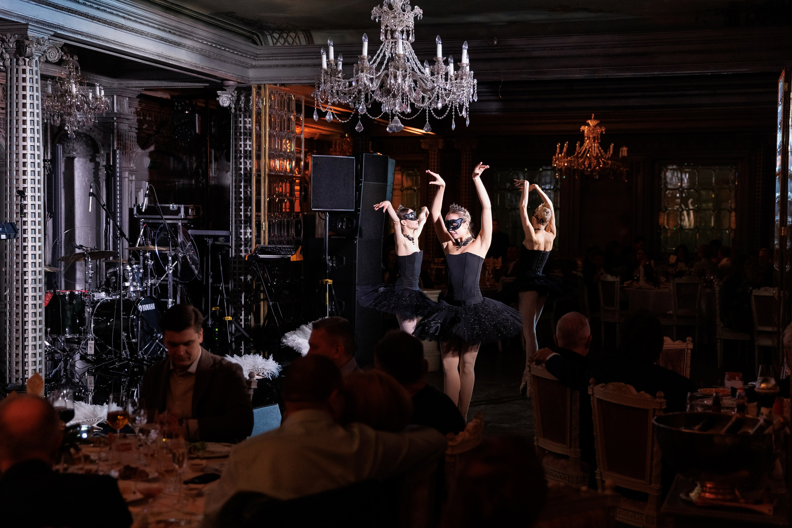 Новогодний ужин Сбер