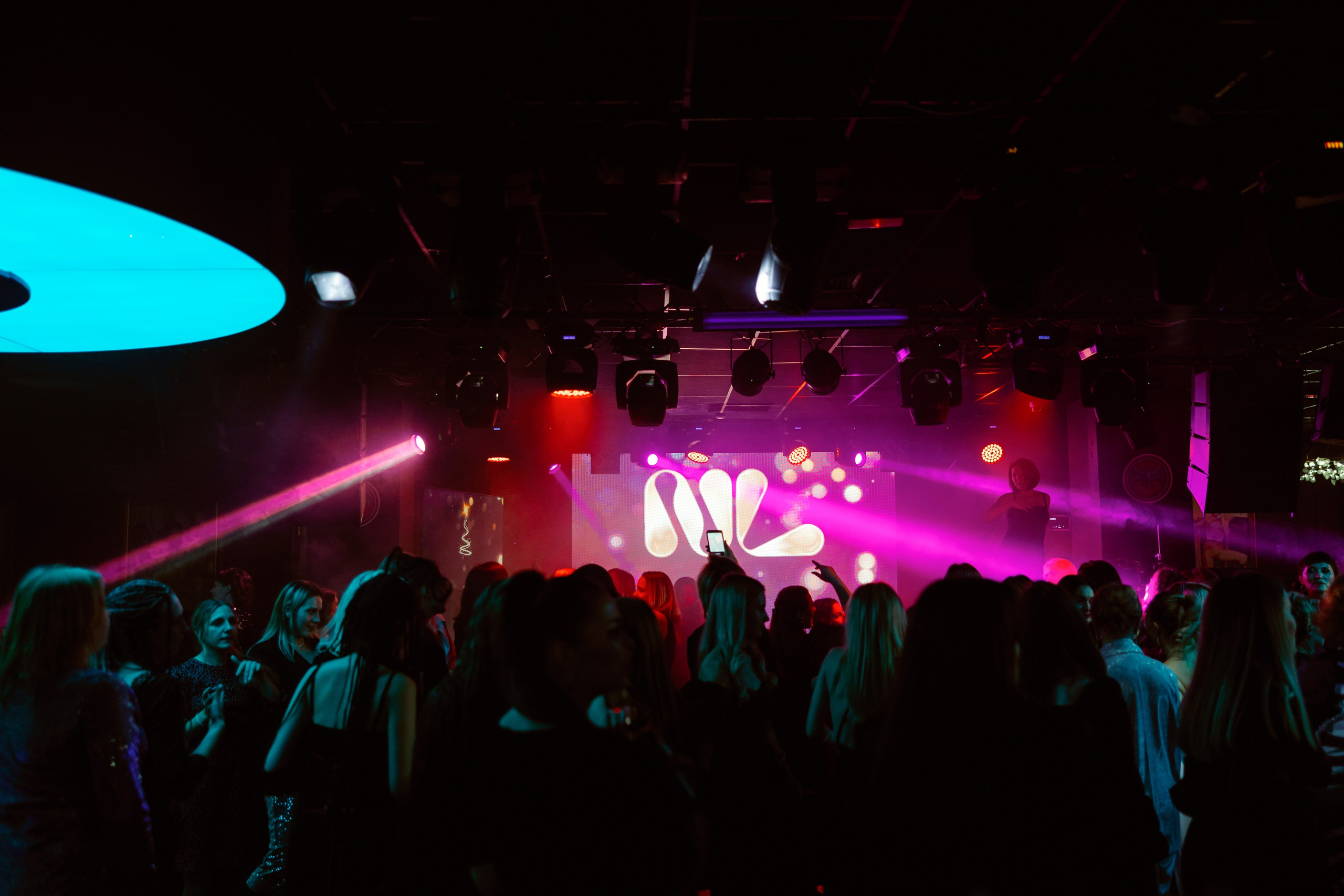 КОРПОРАТИВ NL International. Свадебный и репортажный фотограф в Москве Владимир Сергеев | Naysaikolo