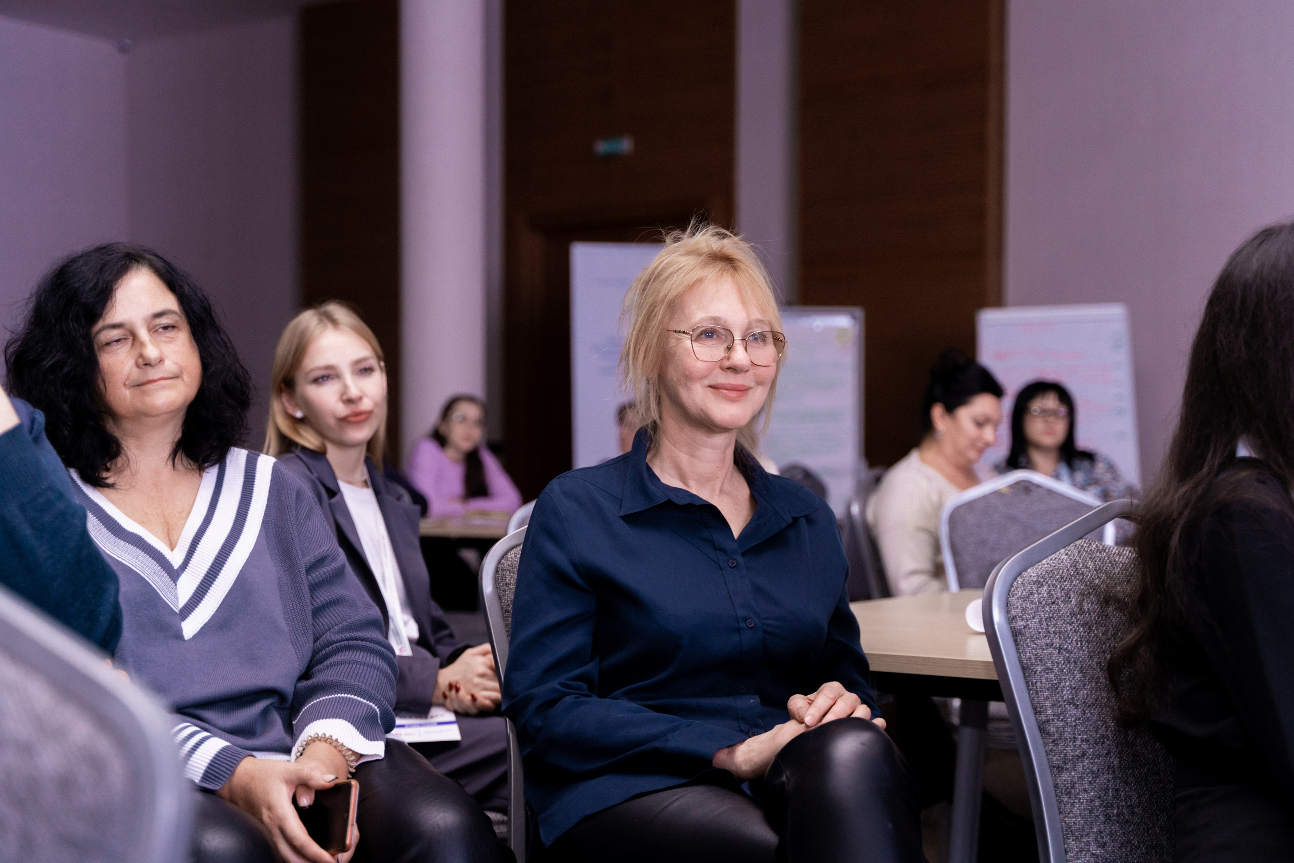 Окружной семинар в сфере профилактики от Росмолодежи в Амаксе 2024. Фотограф Надежда Погребняк | Рязань | Москва