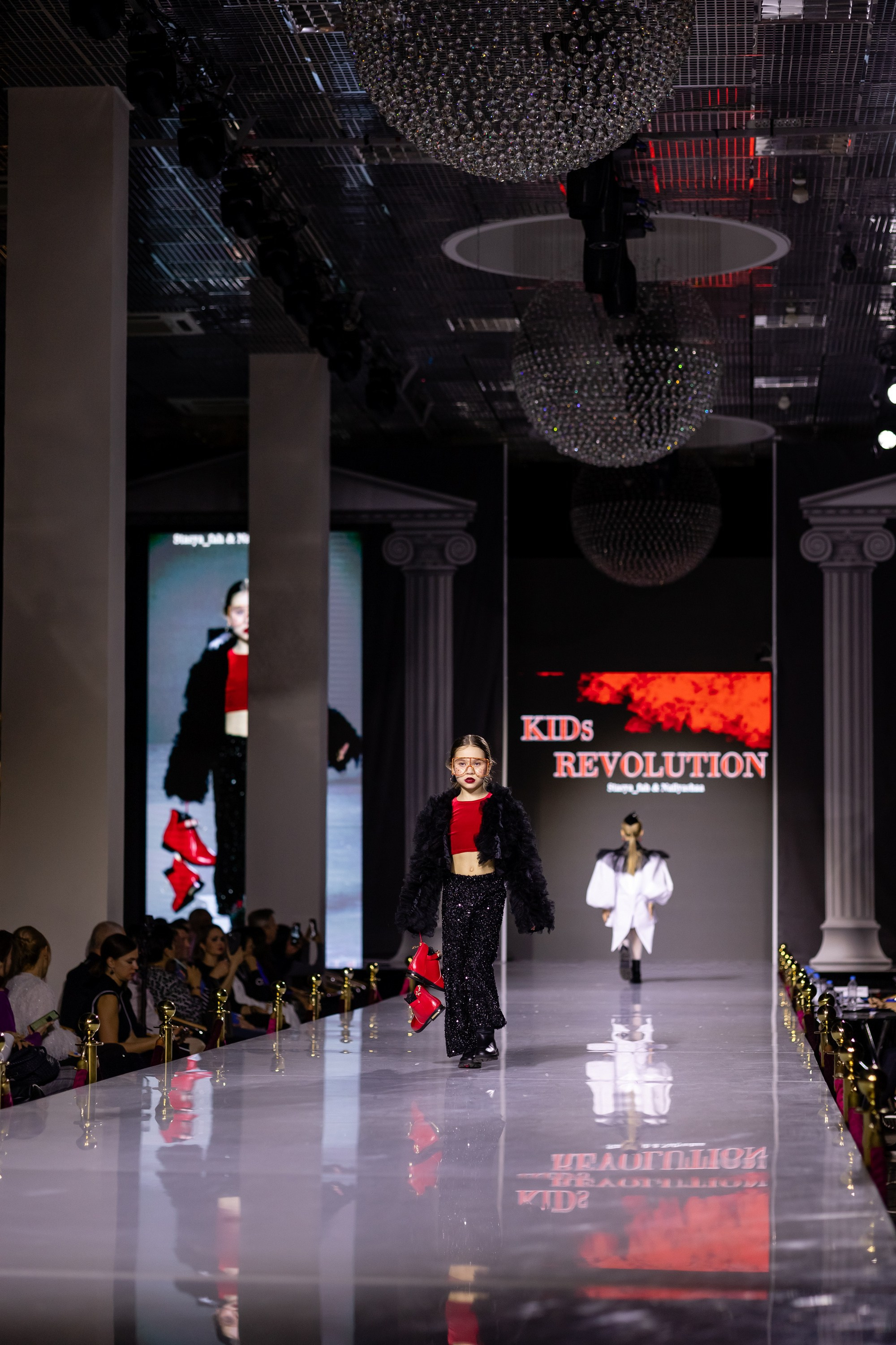 ESTET FASHION WEEK (KIDs REVOLUTION). Татьяна Чернышова свадебный фотограф Москва
