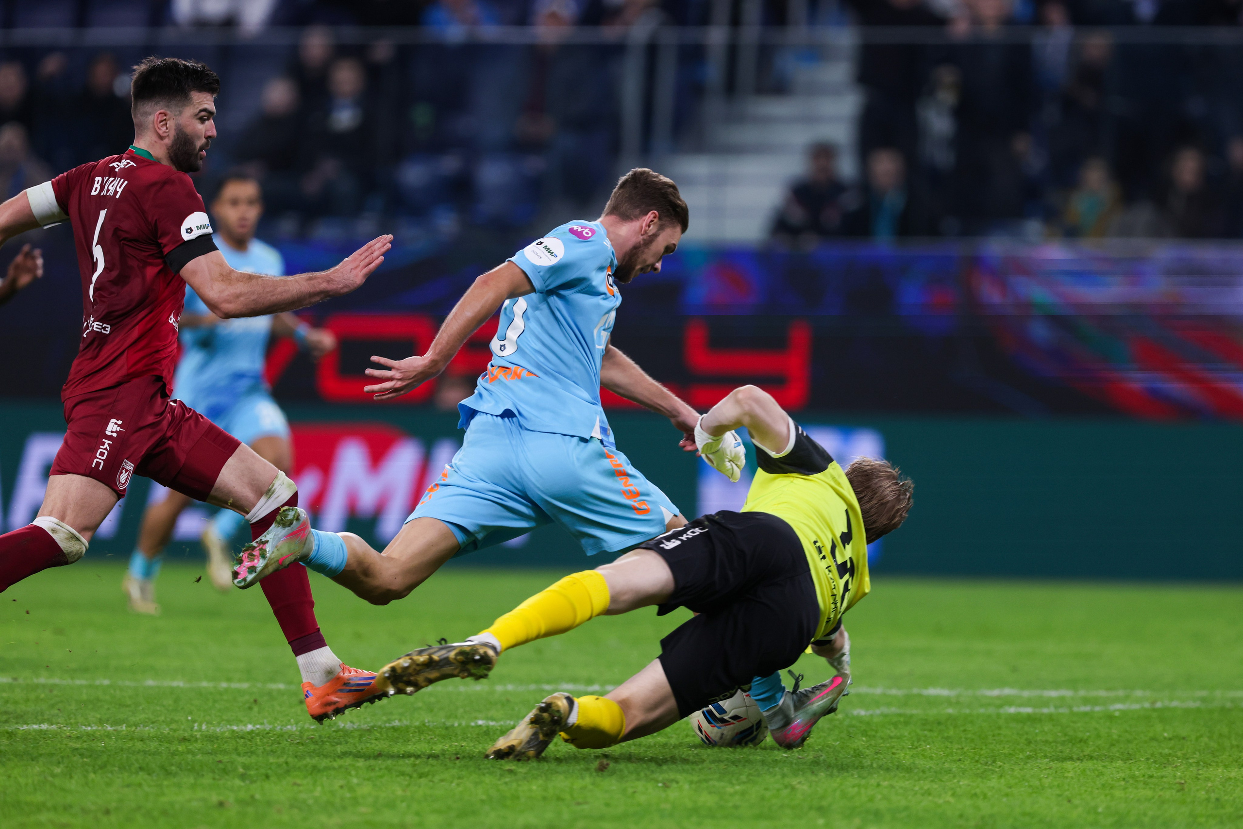 ФК «Зенит» — ФК «Рубин» 30.11.2025. Спортивный и репортажный фотограф Антон Тереханов