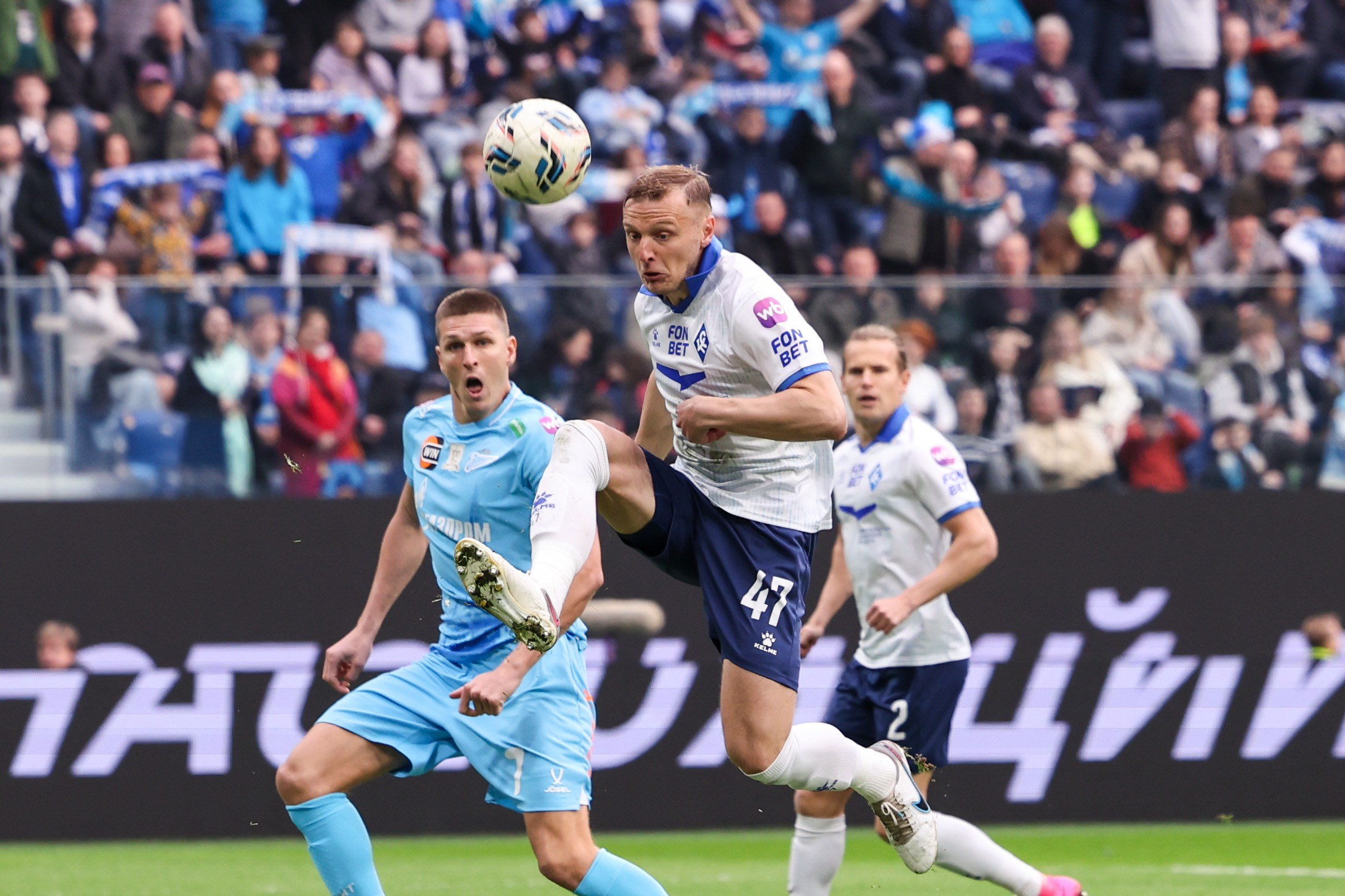 ФК «Зенит» — ФК «Крылья советов». Спортивный и репортажный фотограф Антон Тереханов