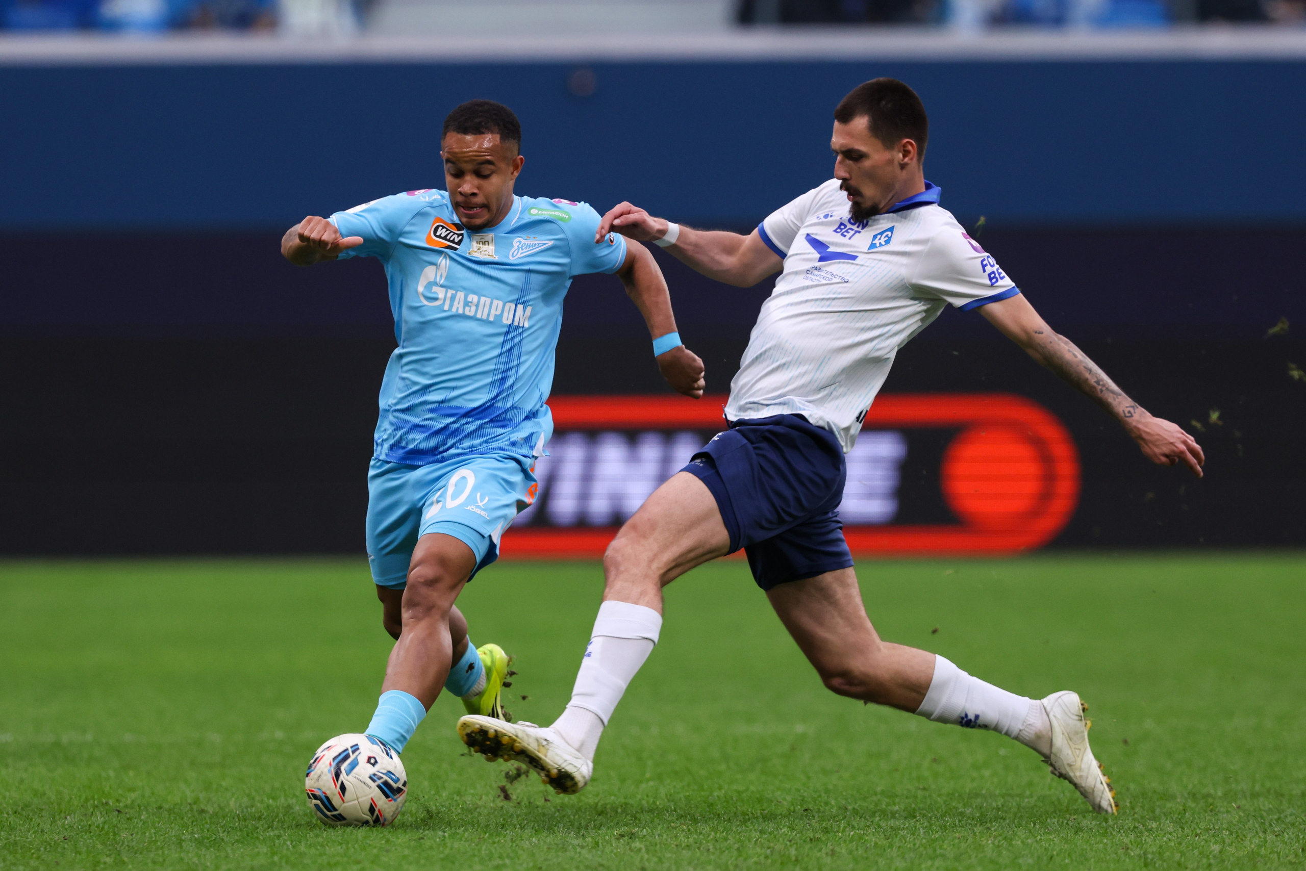 ФК «Зенит» — ФК «Крылья советов». Спортивный и репортажный фотограф Антон Тереханов