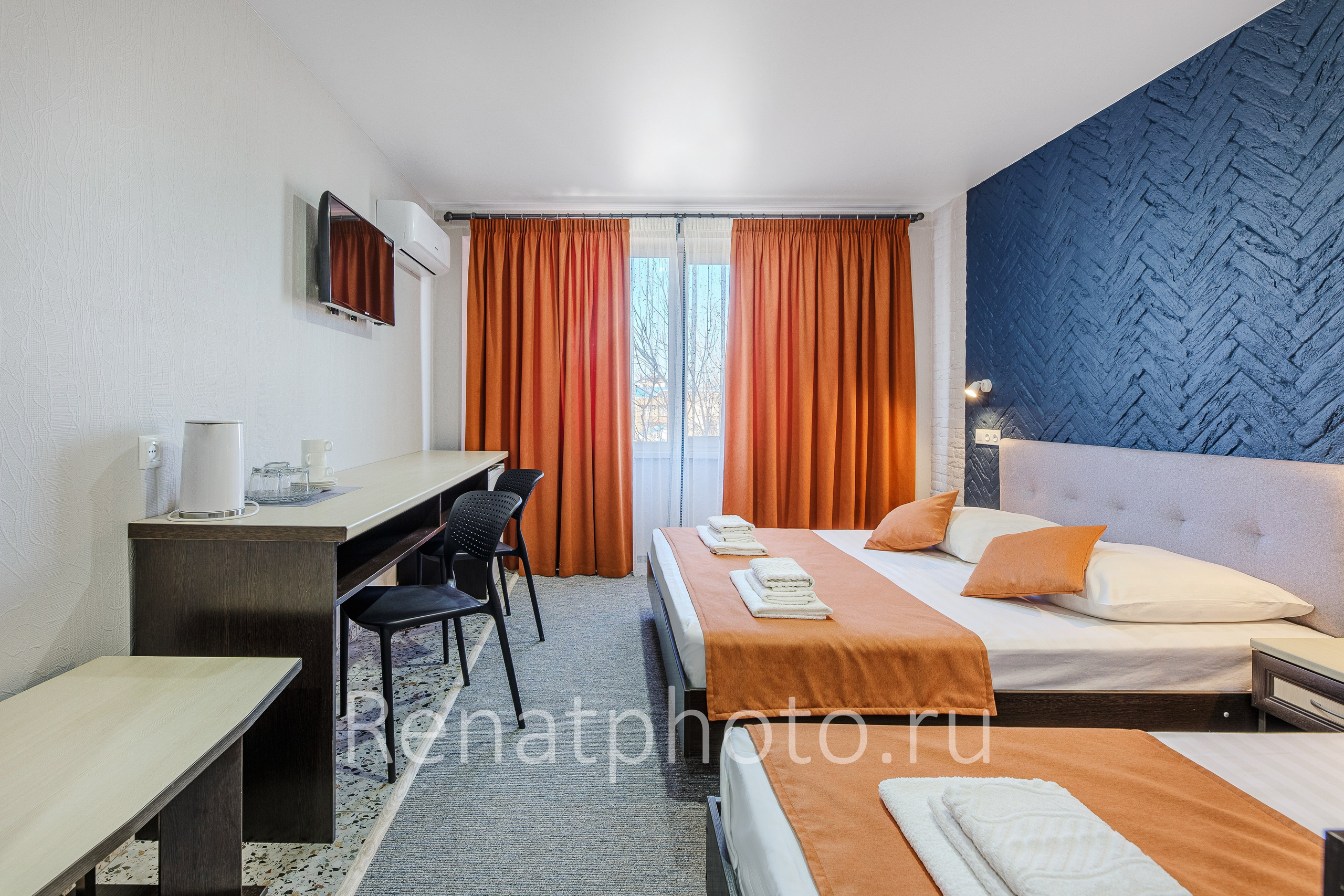 Renatphoto-Профессиональная фотосъемка номеров в отелях. Профессиональная фотосъёмка интерьеров, предметная фотосессия еды для меню г. Анапа