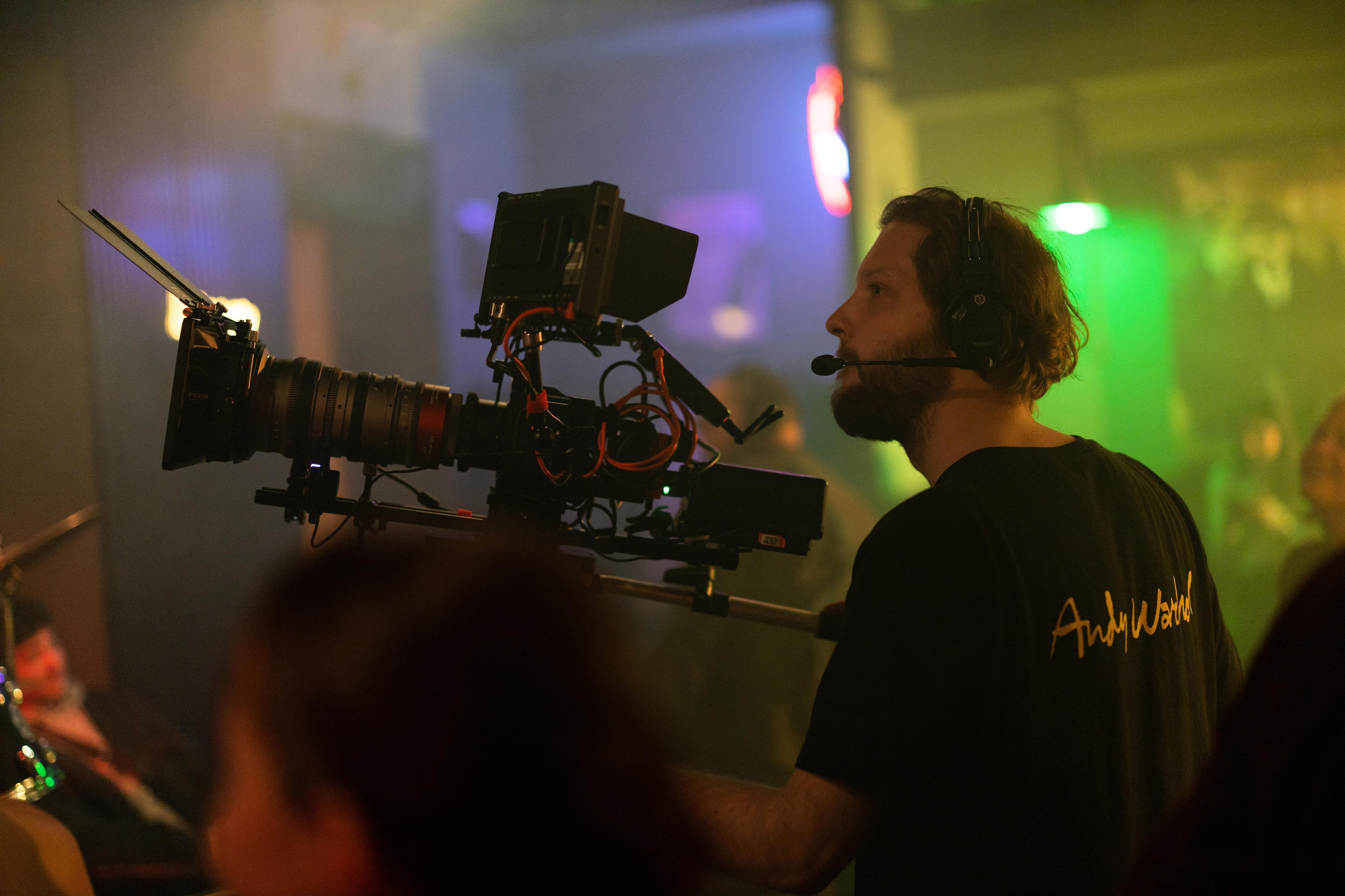 Film backstage. VICTORIA SHU