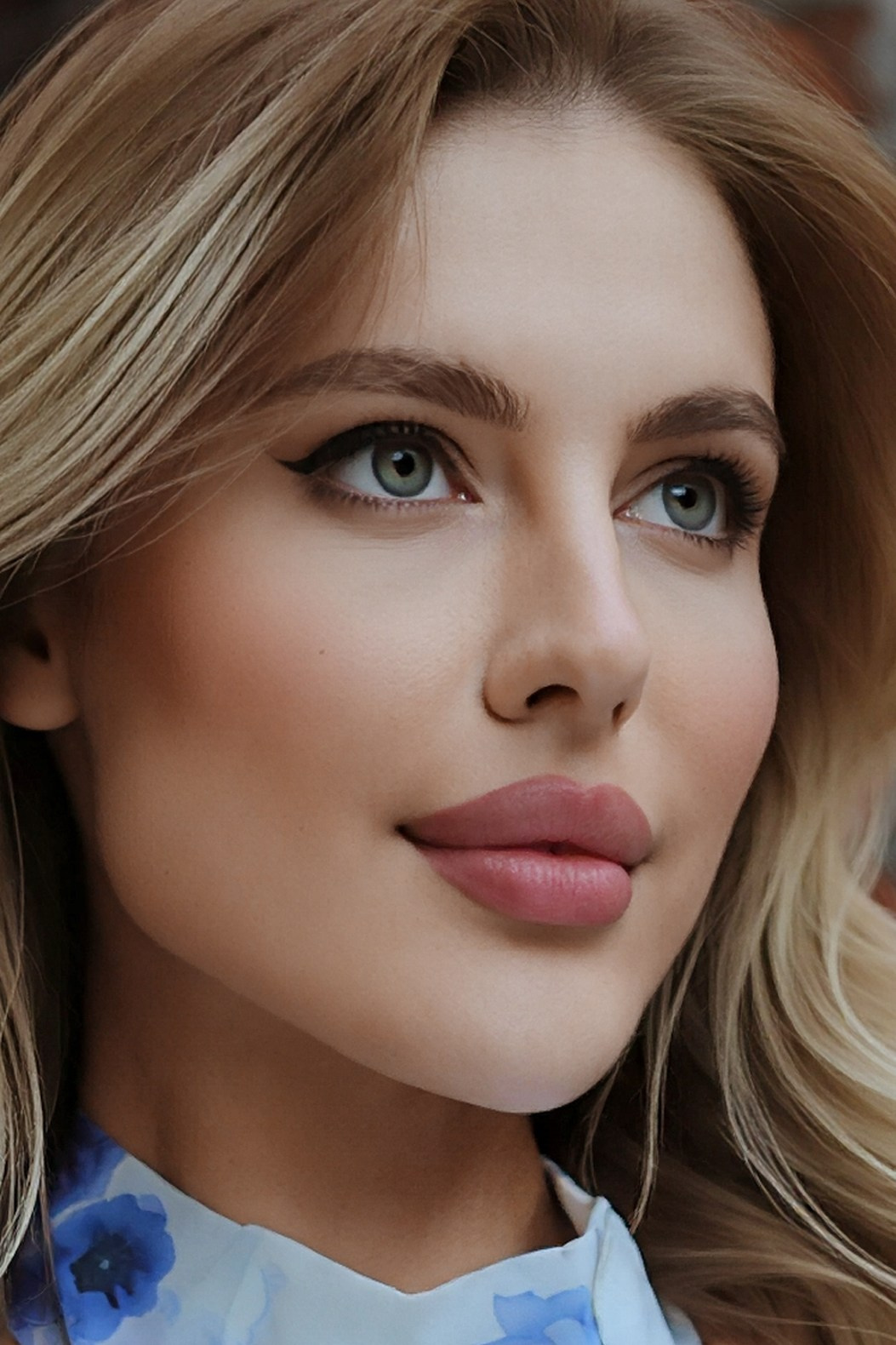 Услуги. Профессиональная ретушь фото. Реставрация фото