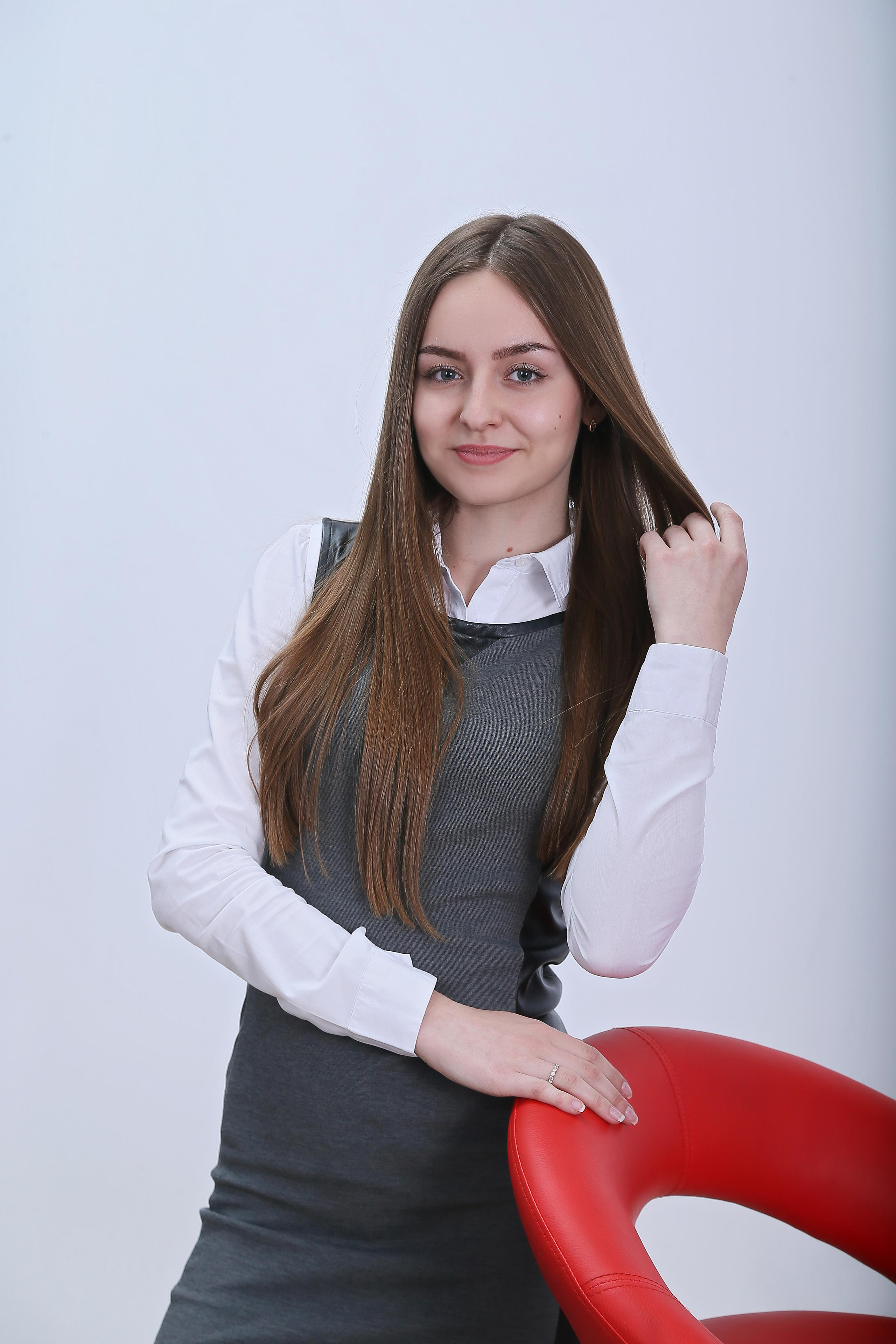 Альбомы для 9 и 11 класса. Создание стильных выпускных альбомов