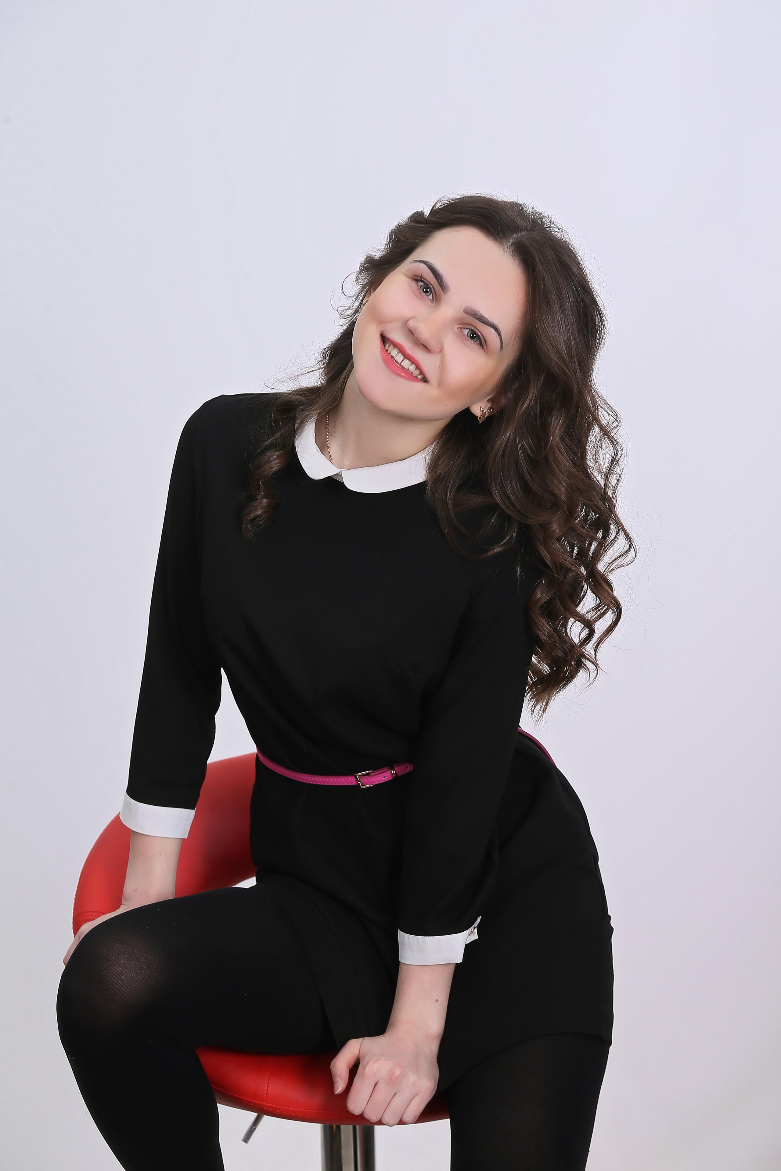 Альбомы для 9 и 11 класса. Создание стильных выпускных альбомов