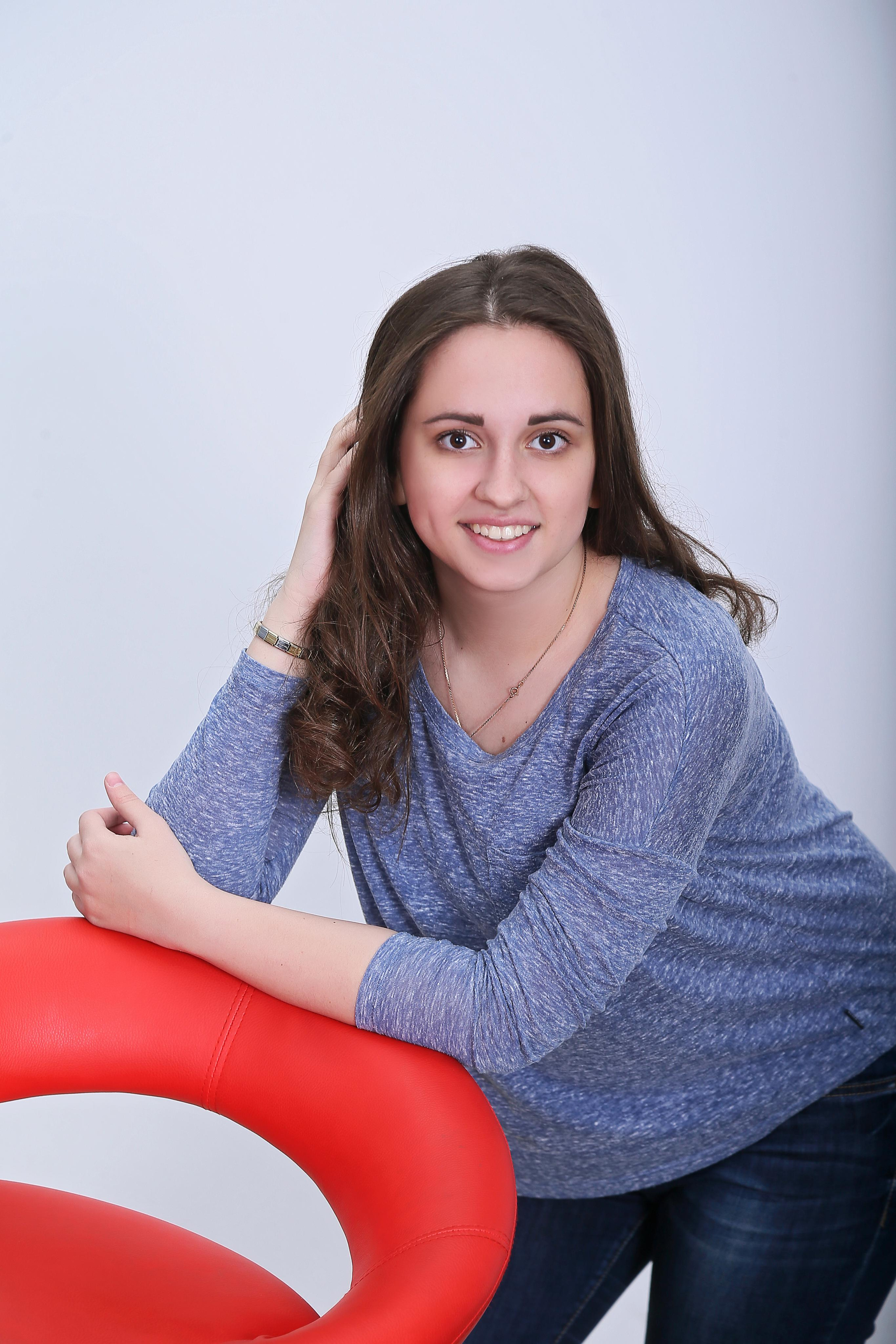 Альбомы для 9 и 11 класса. Создание стильных выпускных альбомов