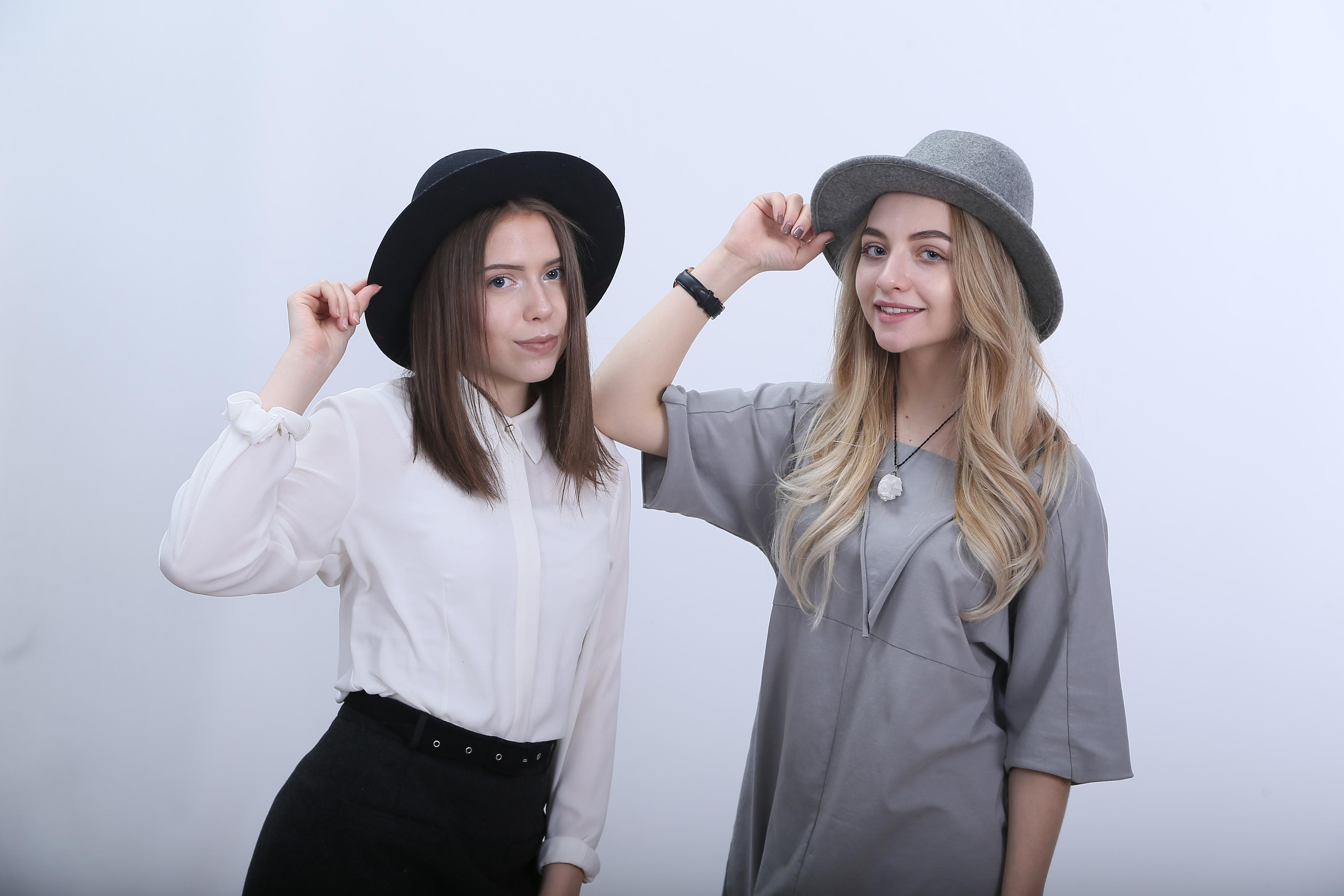 Альбомы для 9 и 11 класса. Создание стильных выпускных альбомов