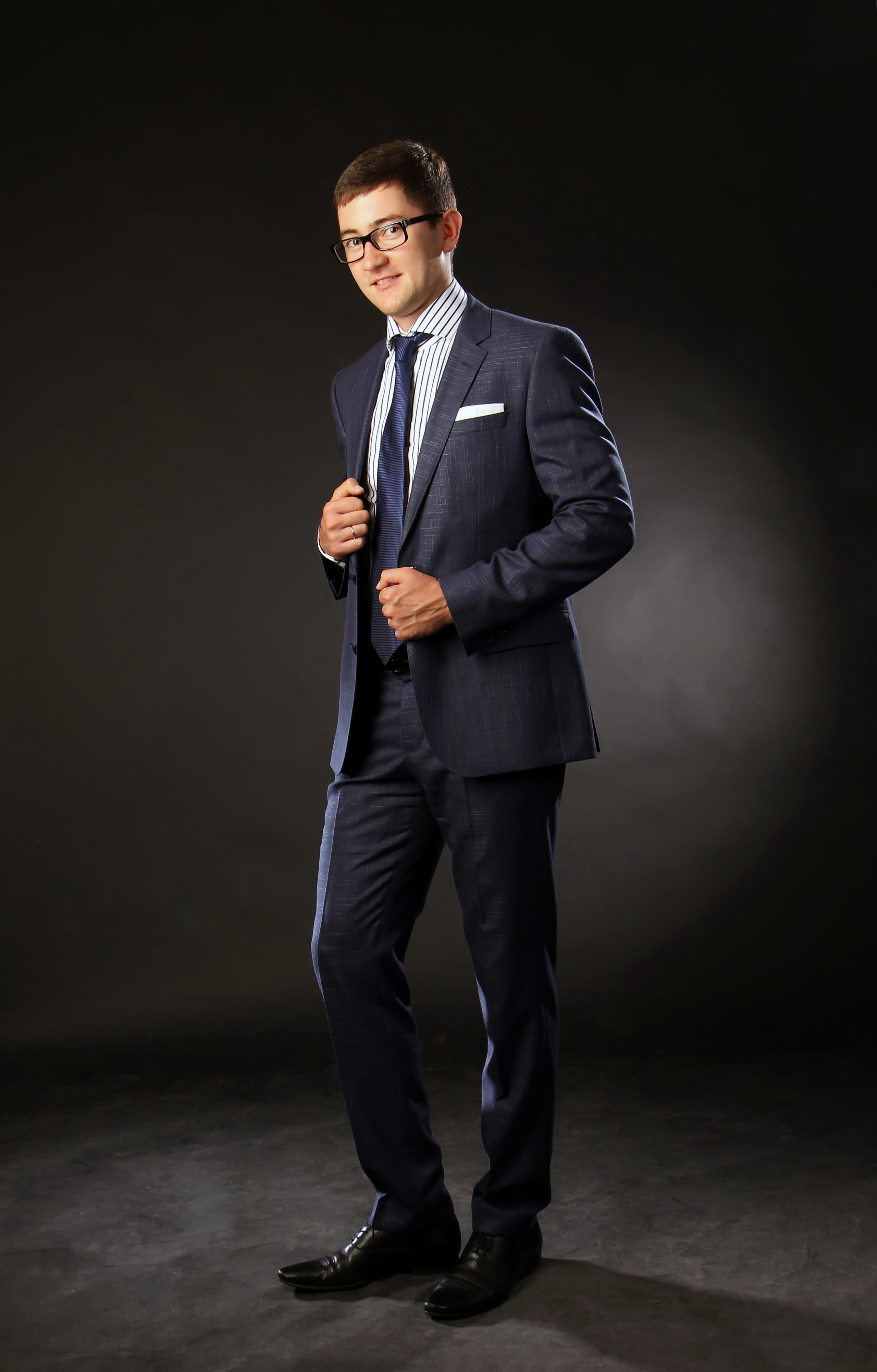 Альбомы для 9 и 11 класса. Создание стильных выпускных альбомов