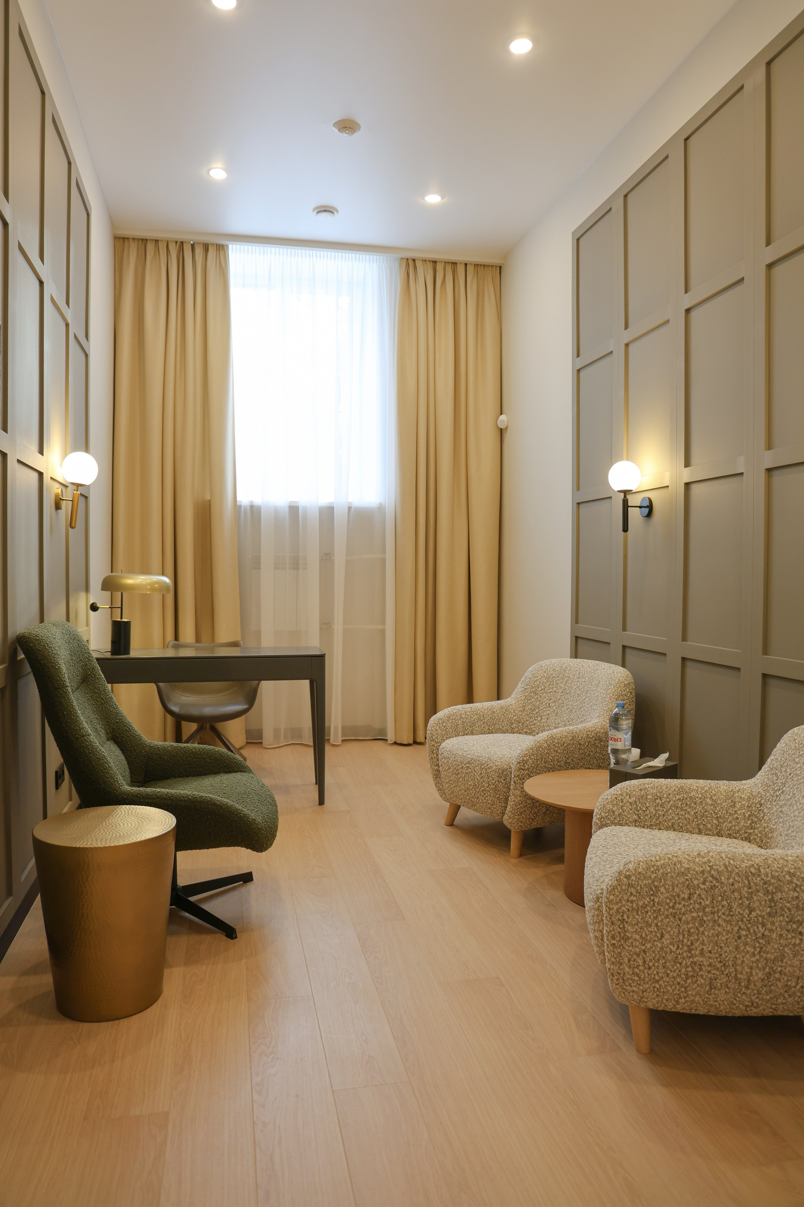 Интерьер, интерьерная съемка, аренда недвижимости, продажа недвижимости, квартира, офис, студия, склад, коворкинг. Свадебный, семейный, женский и детский фотограф из Екатеринбурга