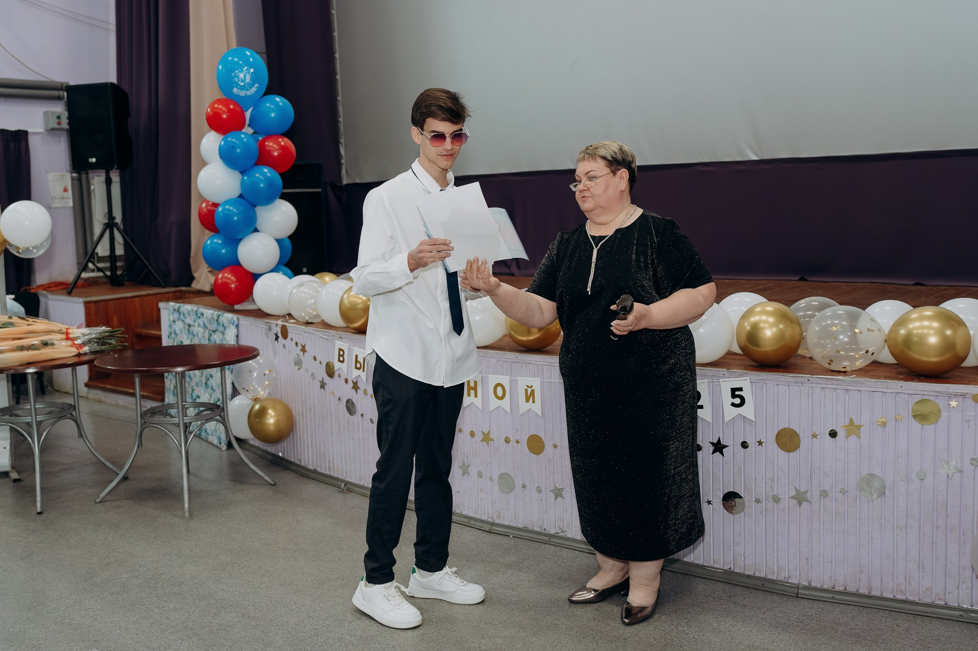 Фотосъемка школьного выпускного для 11 класса. Свадебный и репортажный фотограф в Ярославле Евгений Сальников