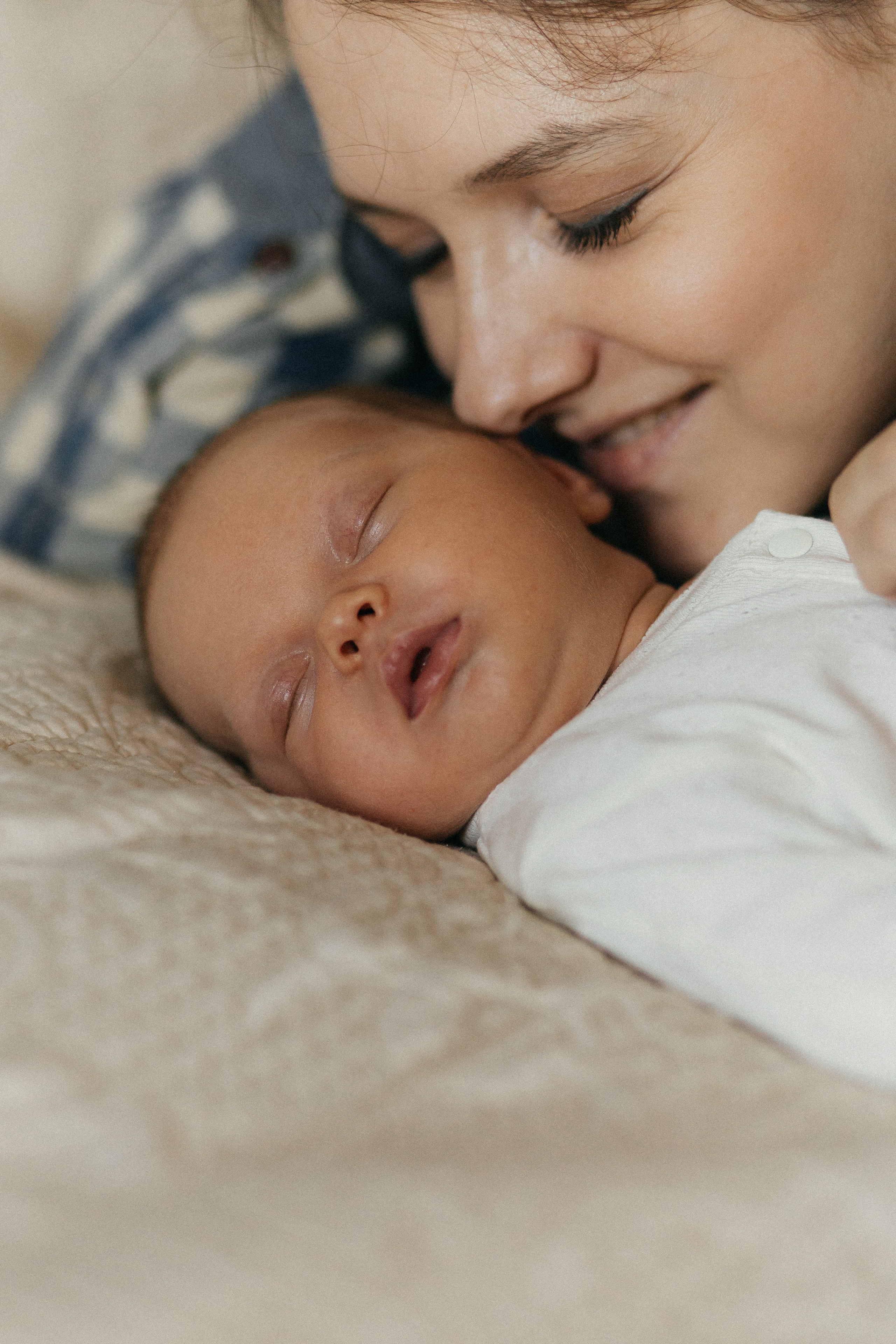 Наташа, Эд, Агния и Божена. Главная