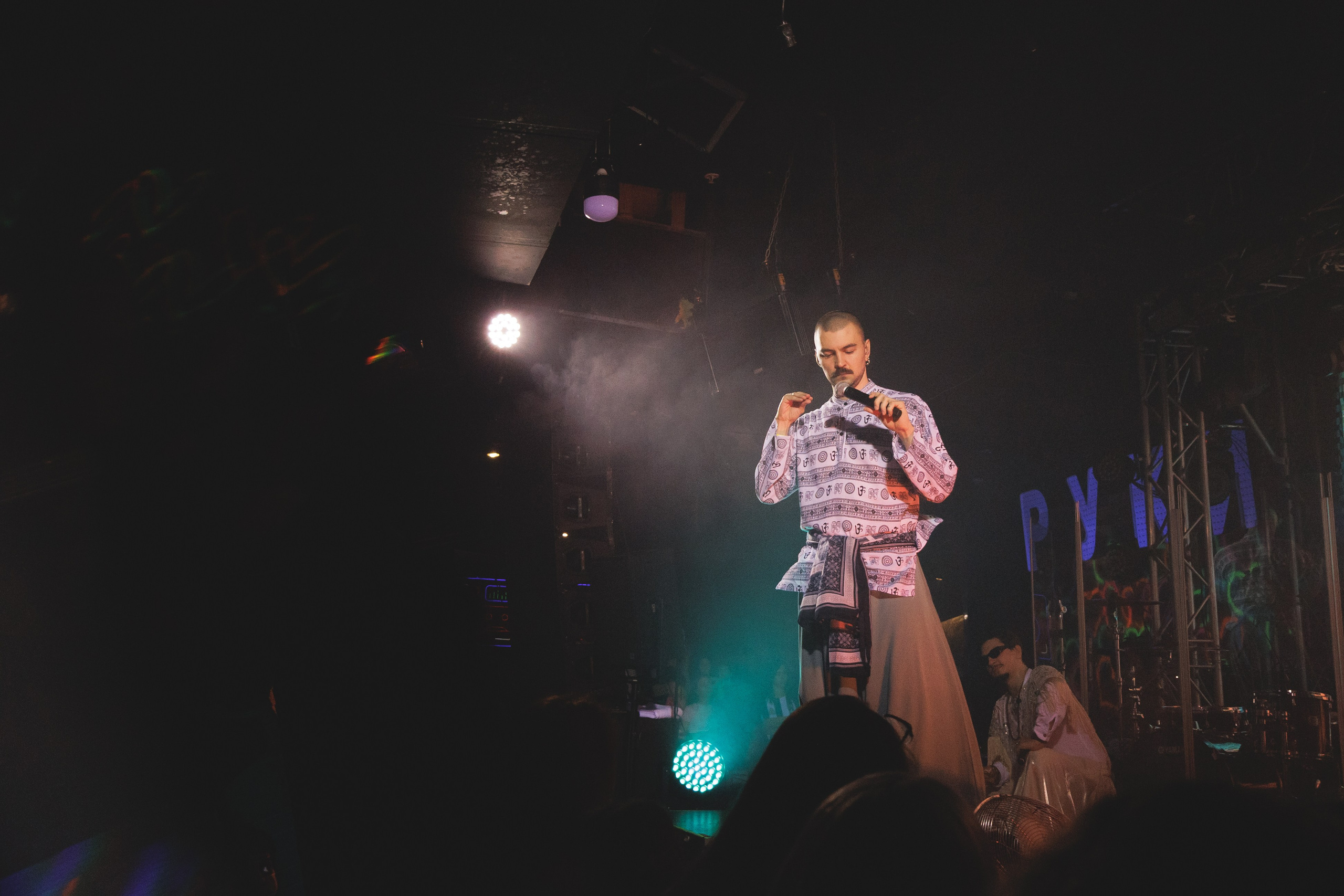 SQWOZ BAB. Ярославль. 2026. Фотограф Ярославль | Репортаж | Александр Мелюшин