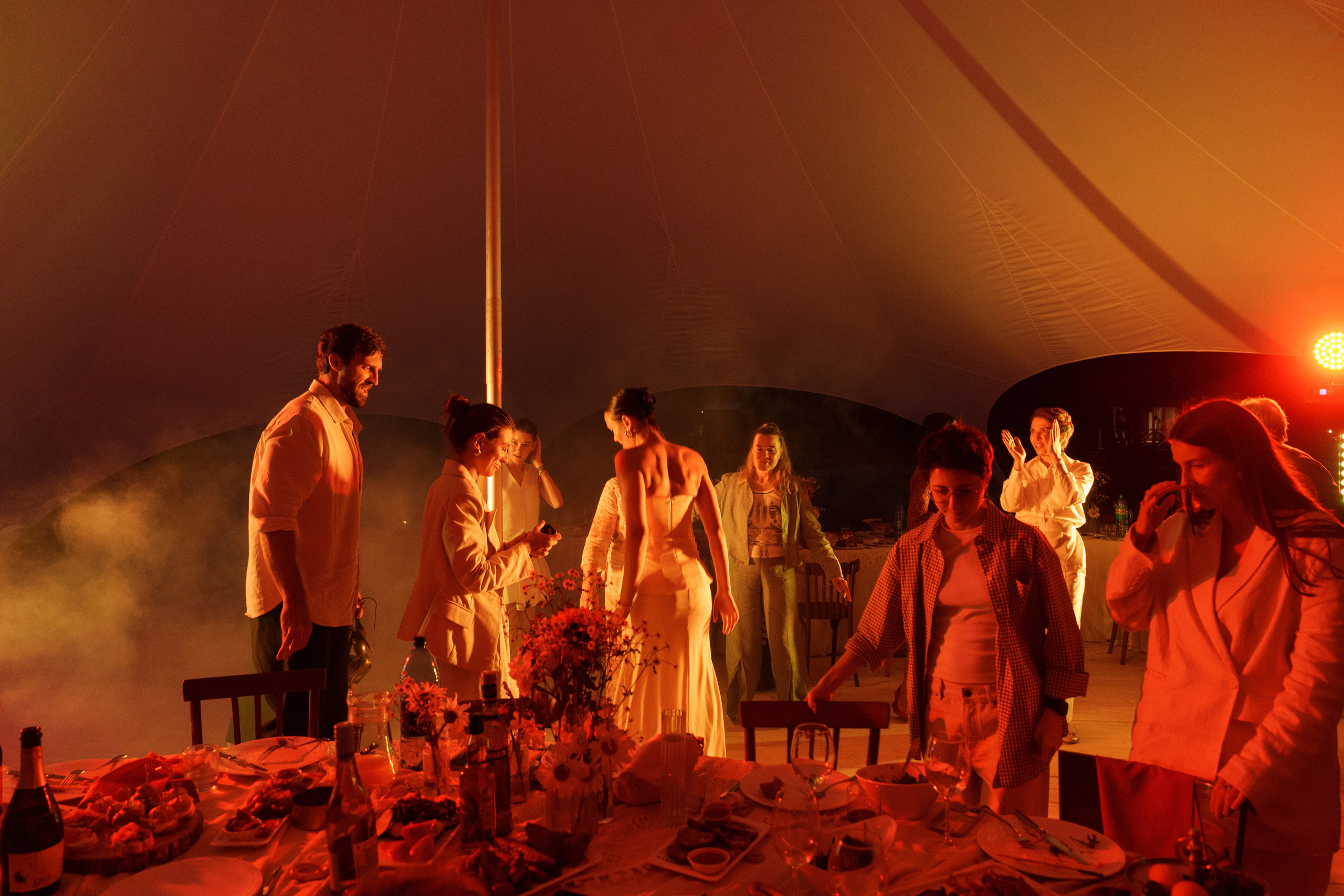 Михаил и Ольга (банкетная часть г. Брянск). Свадебный и репортажный фотограф Элина Козырьянова