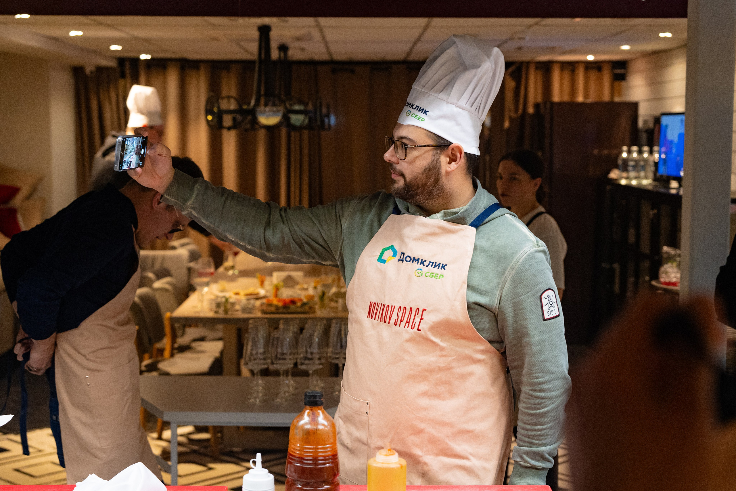 NOVIKOV SCHOOL — Умами зал. Фотограф Никита Комаров