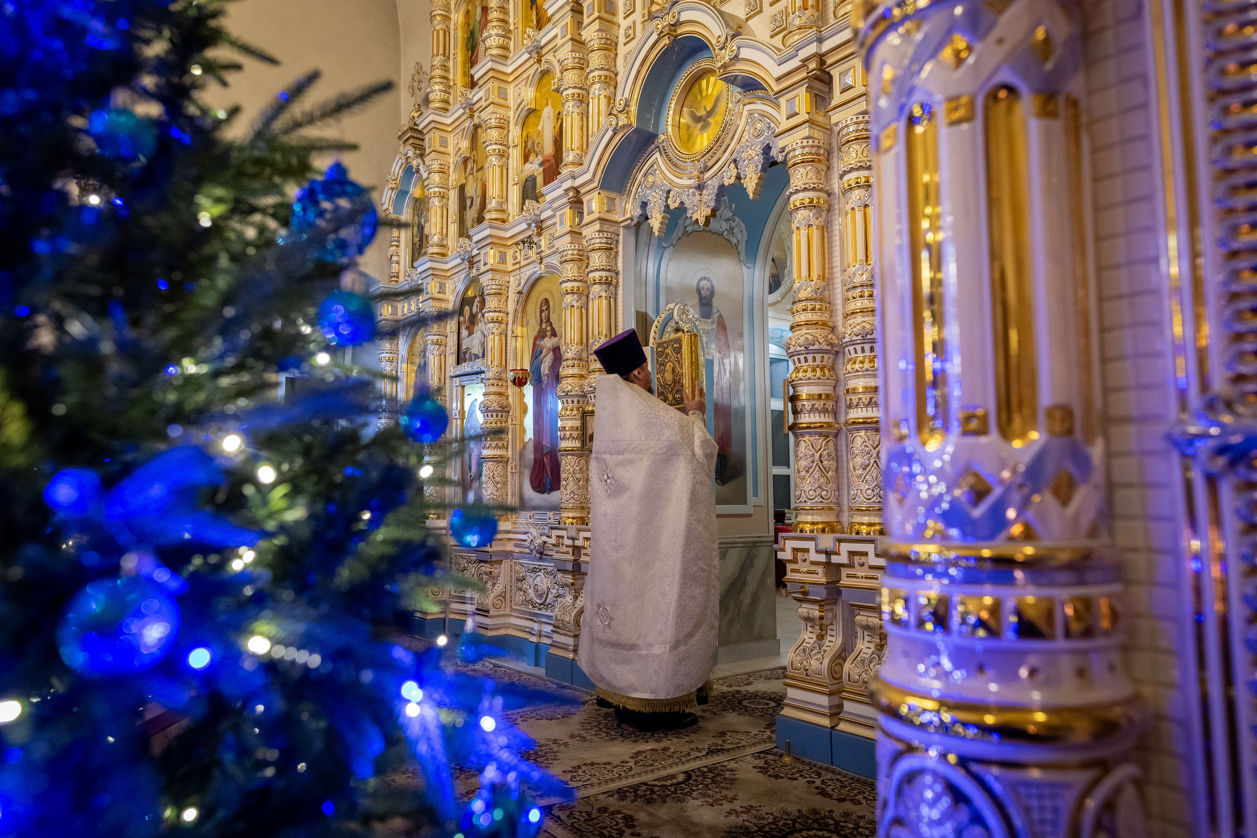 Рождество Владимирский храм с Красное. Семейный и детский фотограф Анна Петракова