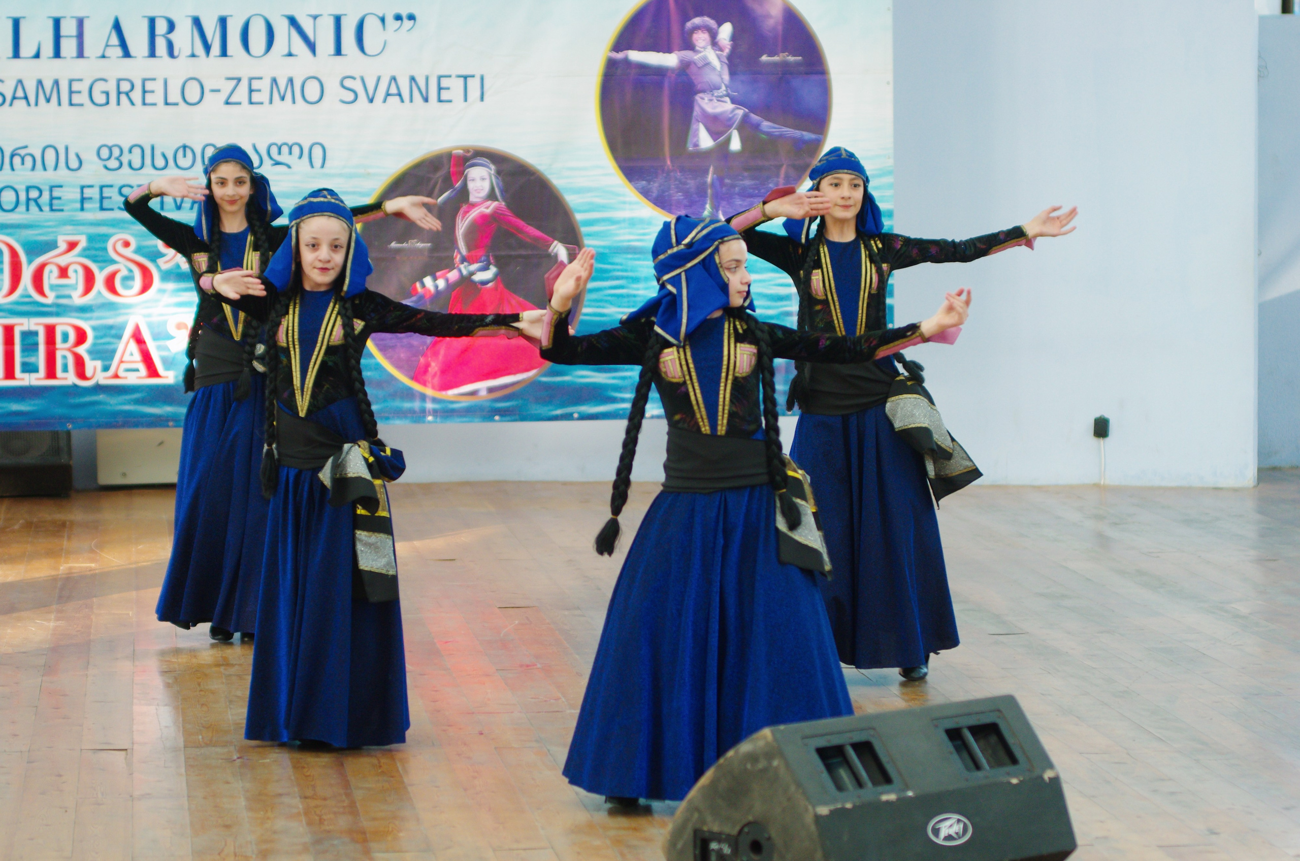 Кабулети Танцы. Портретный фотограф Денис Милютин