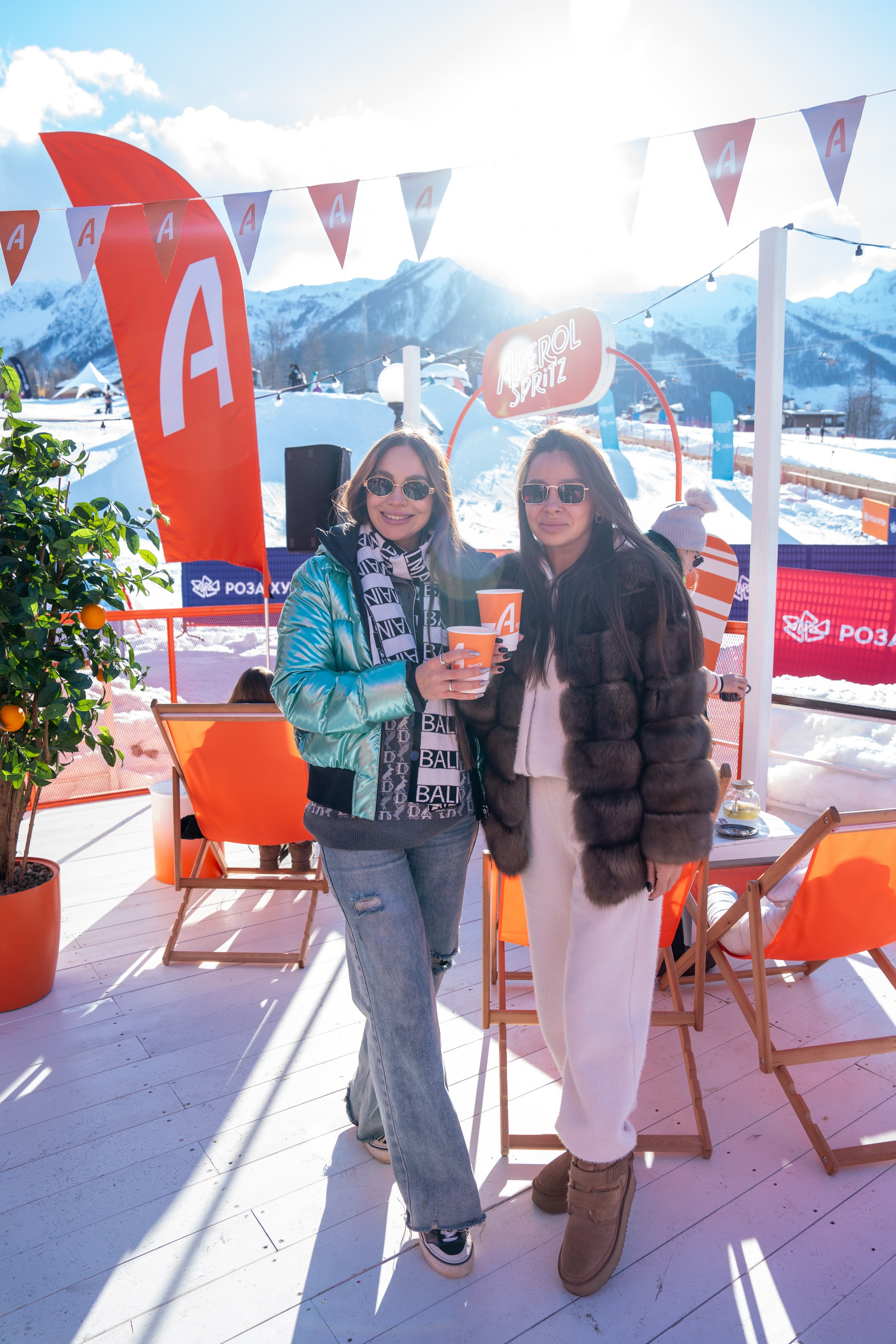 Фотоотчет партнерской интеграции Aperol Spritz на Роза Фест 2025. Репортажный фотограф в Красной Поляне и Сочи Павлюченко Екатерина