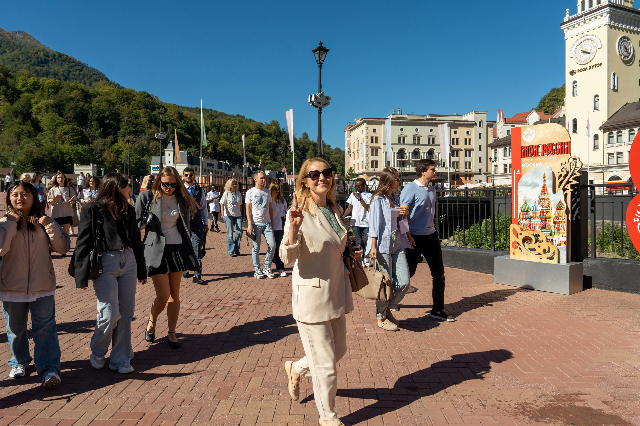 ChinaRosaFest 2024. Репортажный фотограф в Красной Поляне и Сочи Павлюченко Екатерина