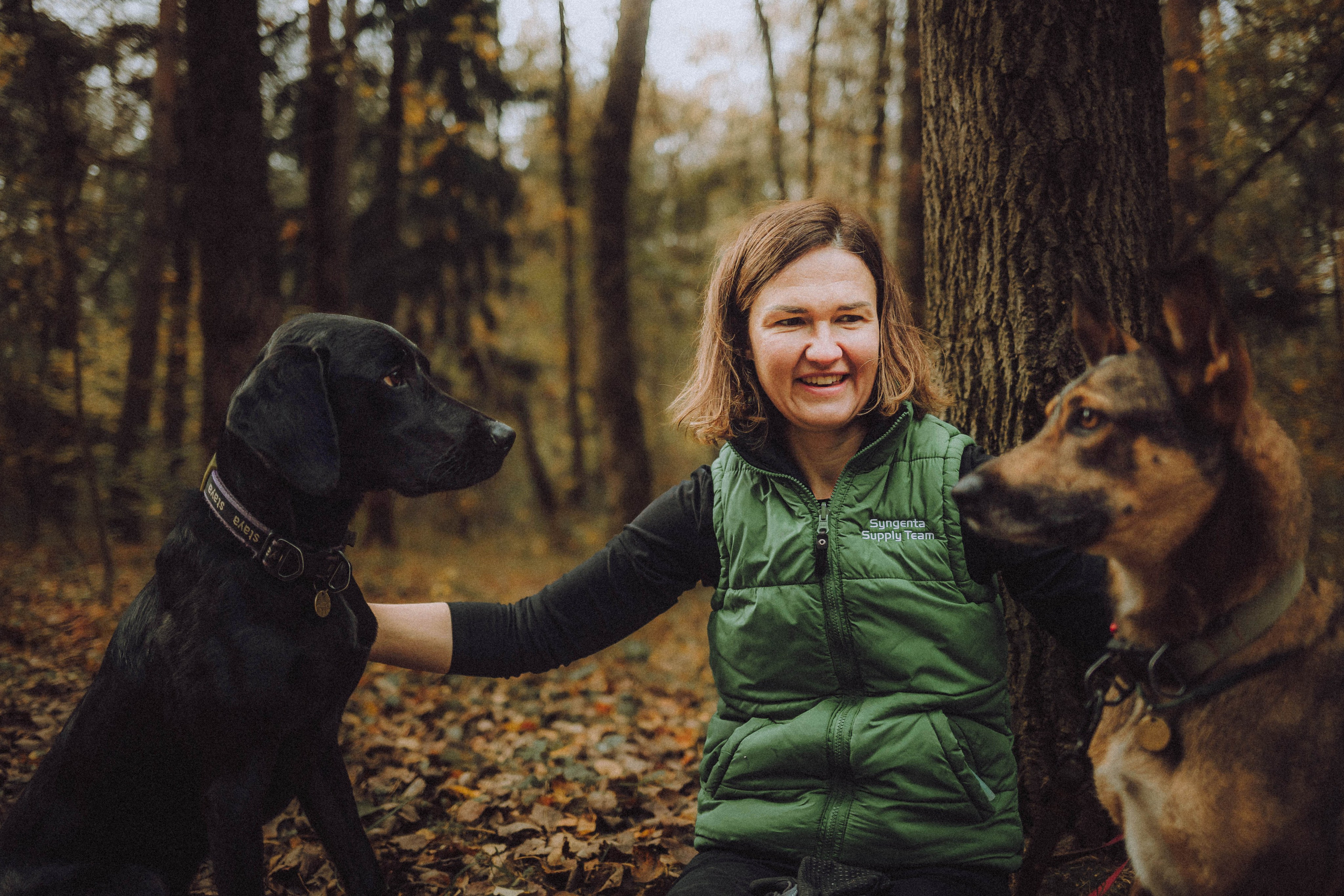 Аня, Нео и Луна