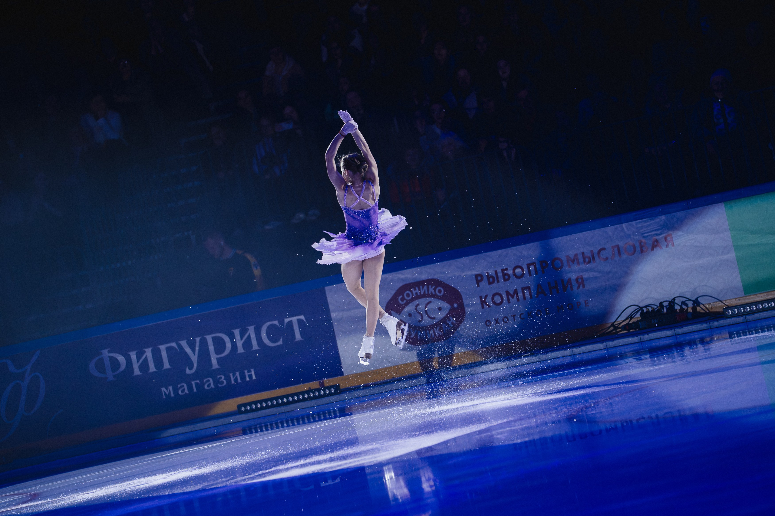 Шоу Этери Тутберидзе в Новосибирске. Воробьева Ксения — Спортивный и танцевальный фотограф Новосибирск