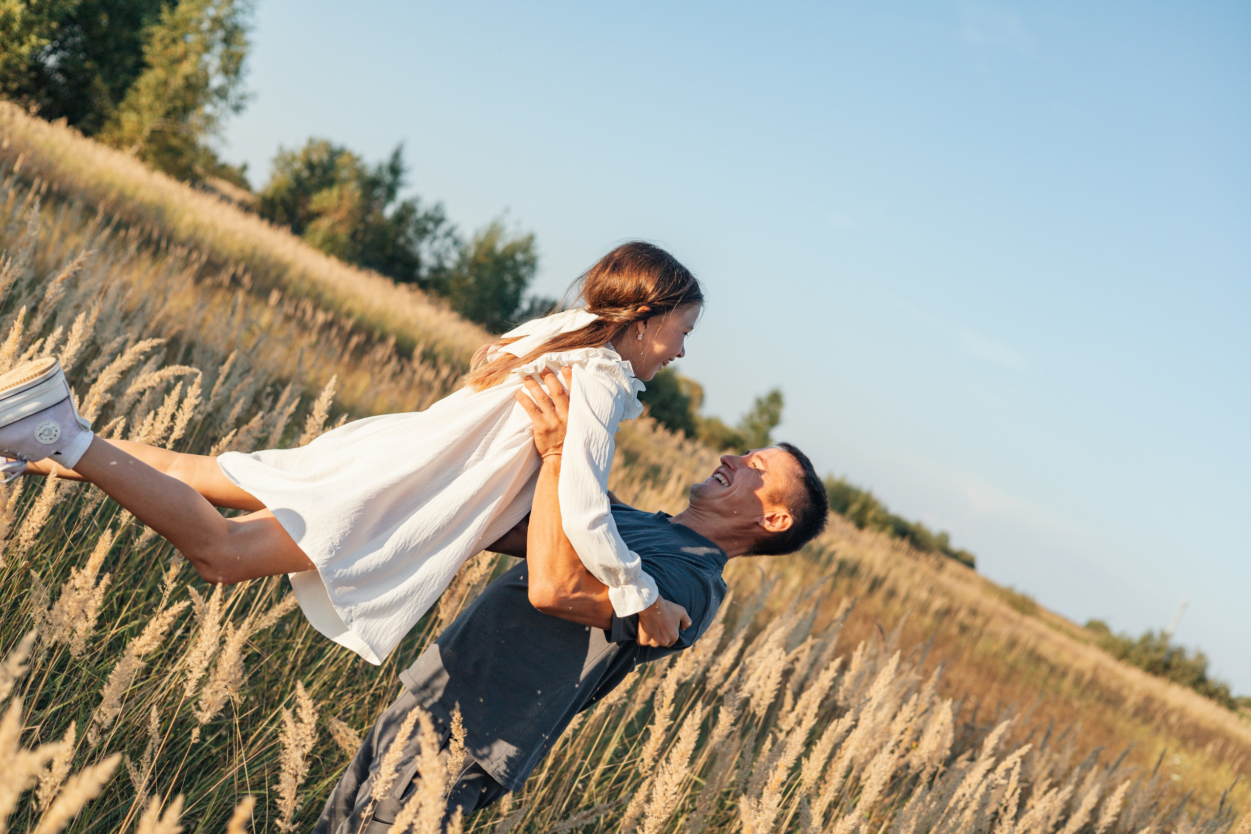 Юля, Илья, Полина, Сергей. Ваш фотограф