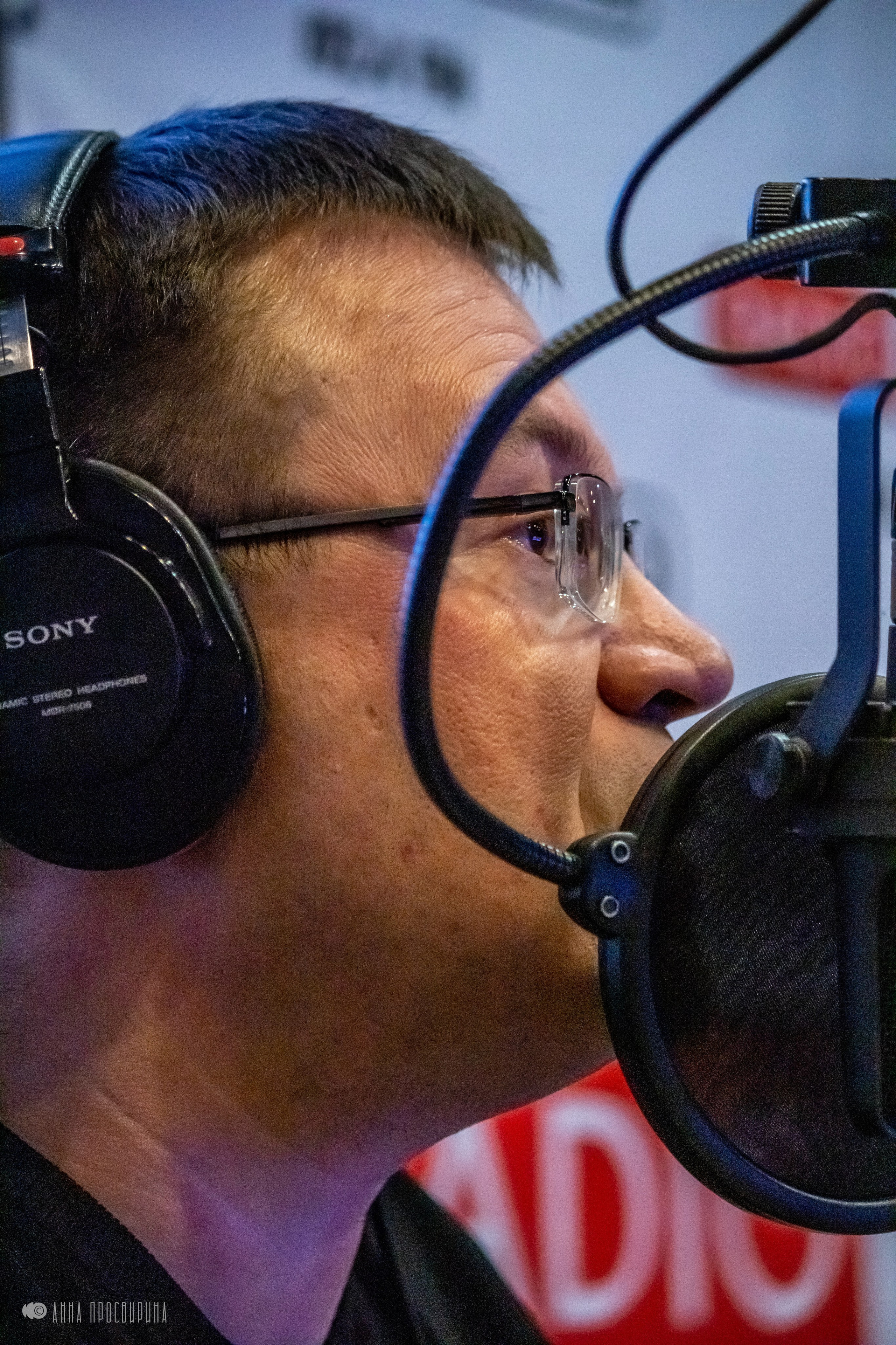 Дайджест съемок программы Лены Лариной на Радио Метро. Ваш фотограф в Санкт-Петербурге Анна Просвирина