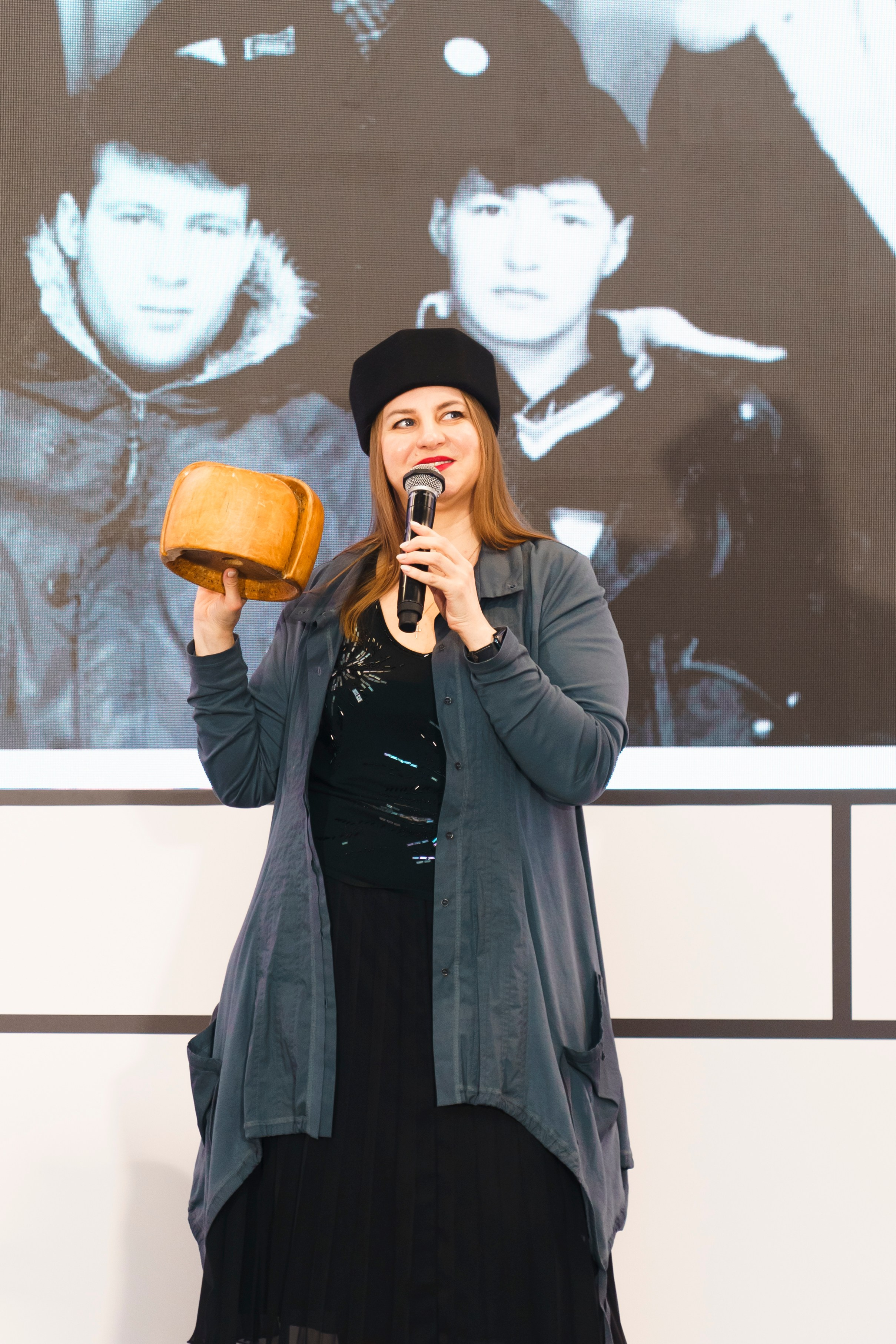 Fashion Week 2025. Свадебный фотограф в Москве Кристина Чехова