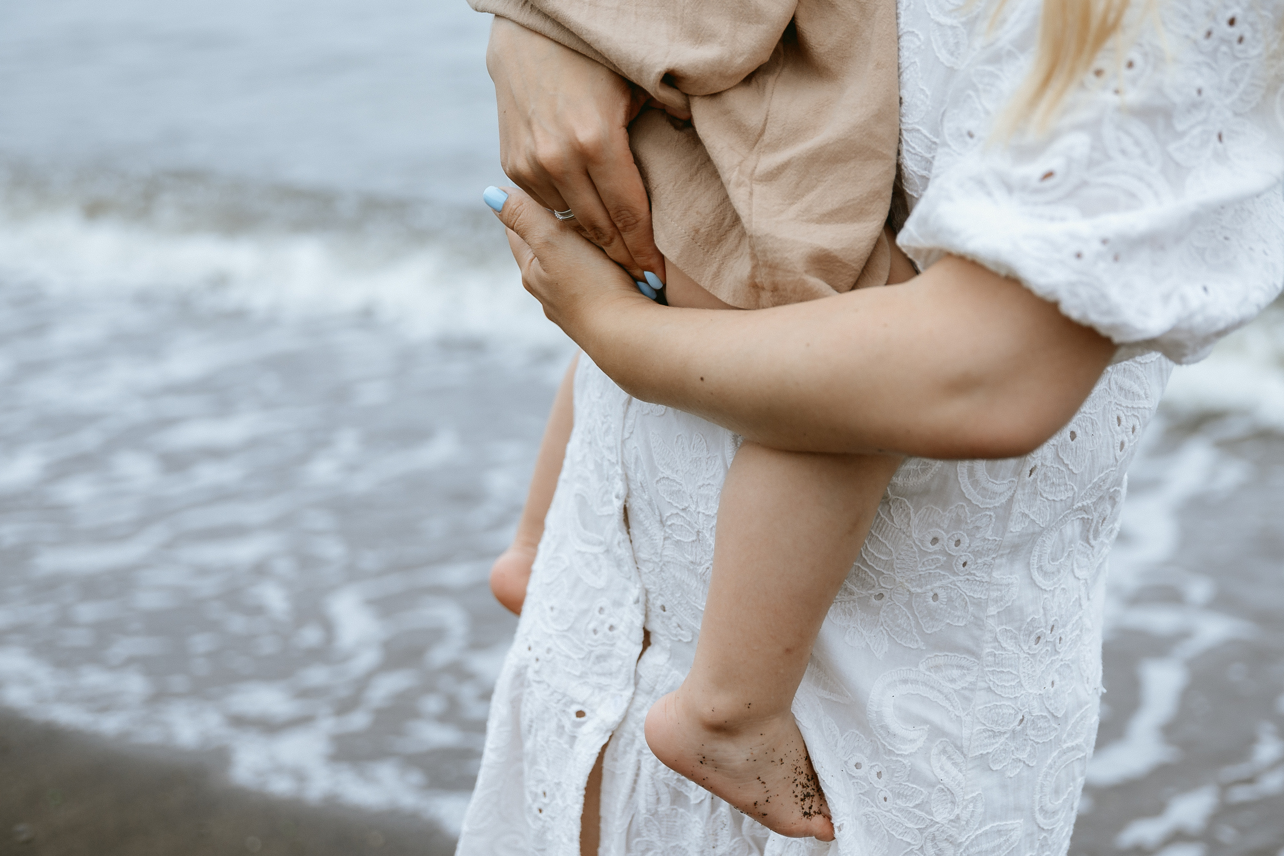 Юля и Вика. Бухта Стеклянуха. Фотограф Влада Лаптева Владивосток, Приморский край