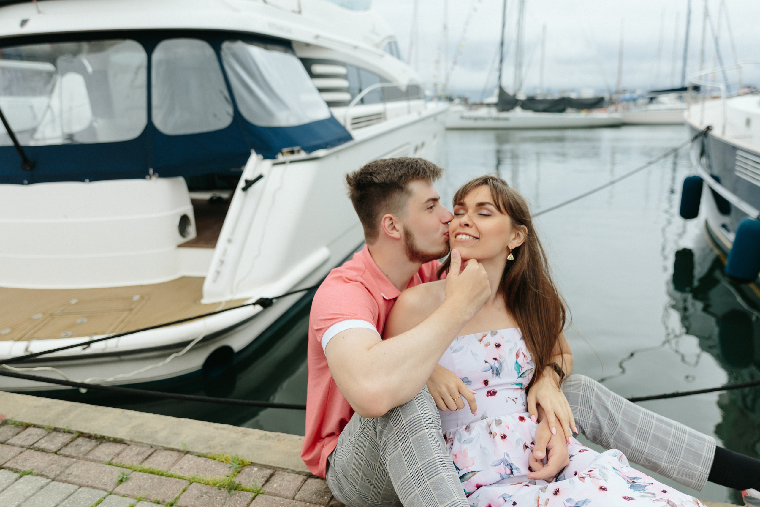 Яна и Никита. Яхт-клуб. Фотограф Влада Лаптева Владивосток, Приморский край