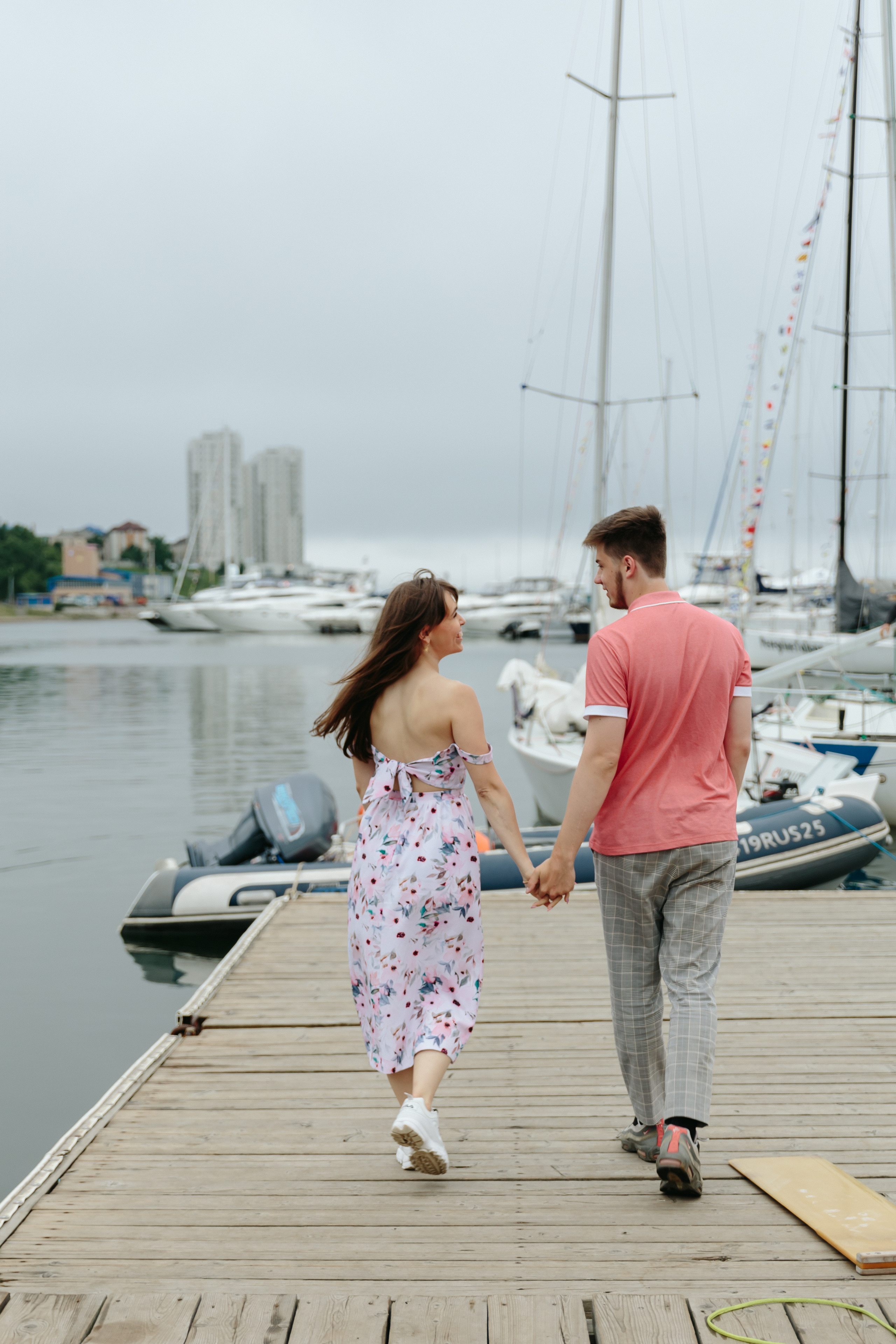 Яна и Никита. Яхт-клуб. Фотограф Влада Лаптева Владивосток, Приморский край