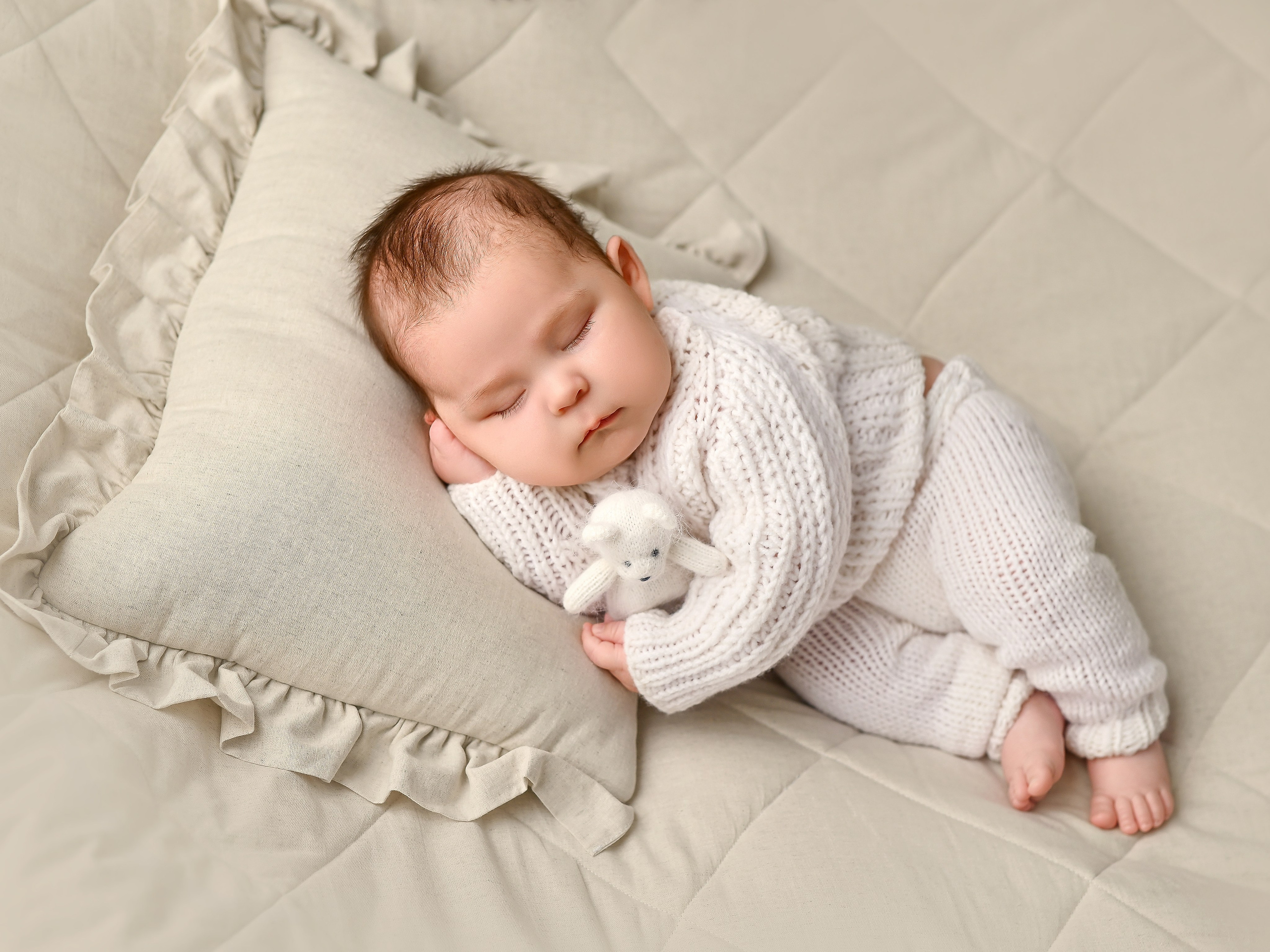 Лайфстайл с элементами ньюборн. Фотограф новорождённых малышей в Краснодаре Татьяна Нагорная