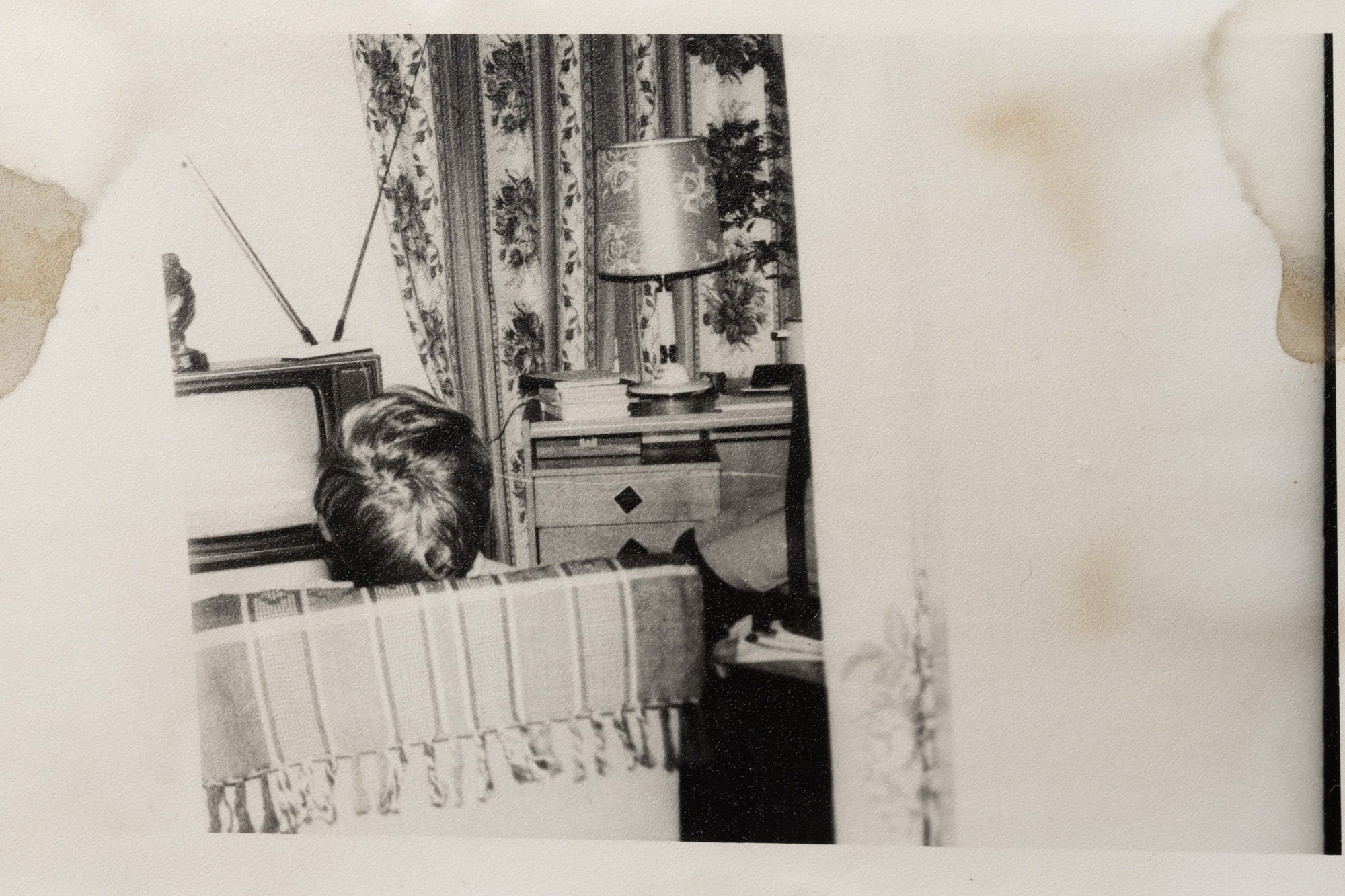 Thread the Needle. Lesha Pavlov