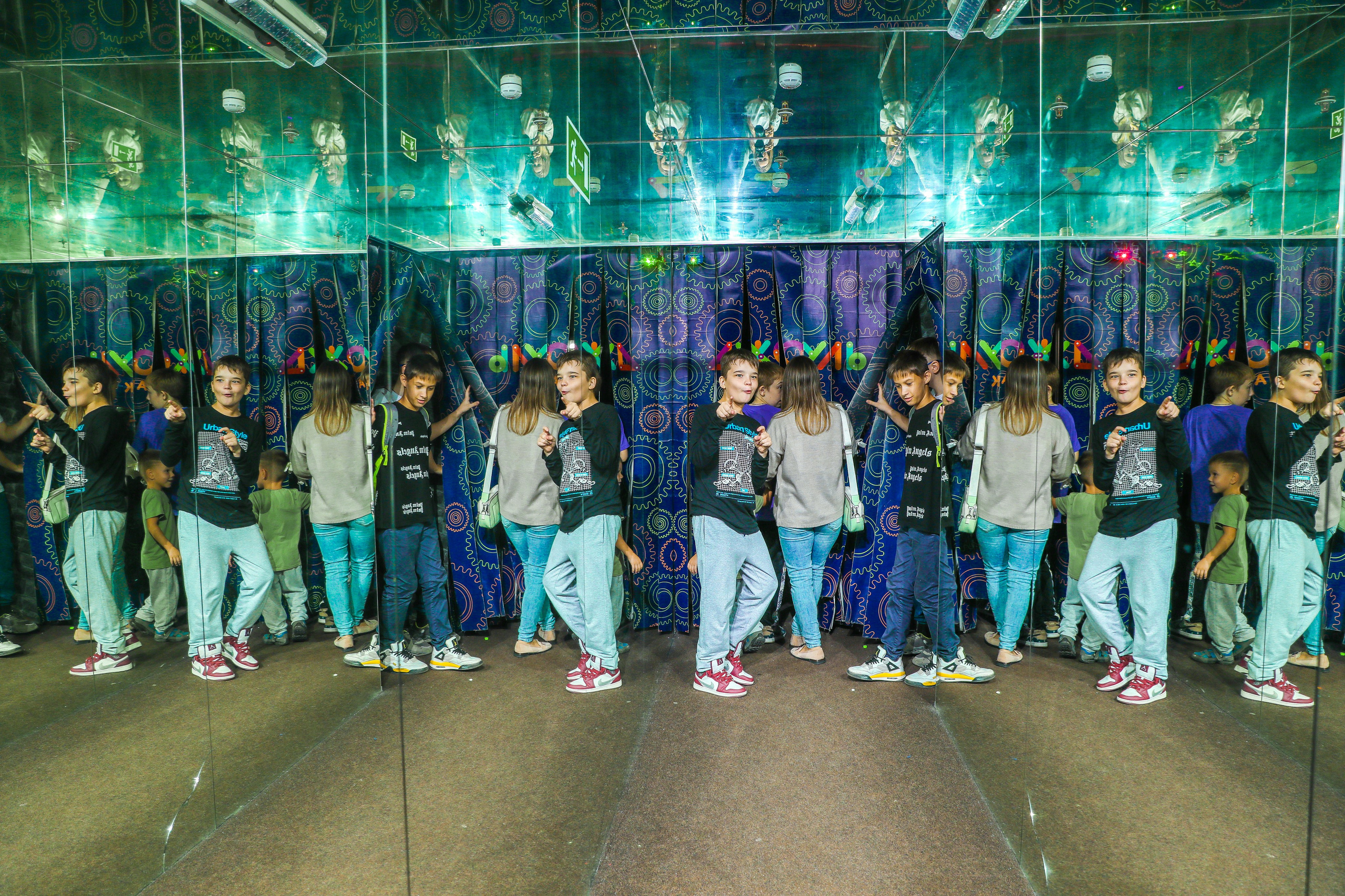 ДЕТСКИЕ МЕРОПРИЯТИЯ. Photographer Viktoriya Markushina «My world throug»