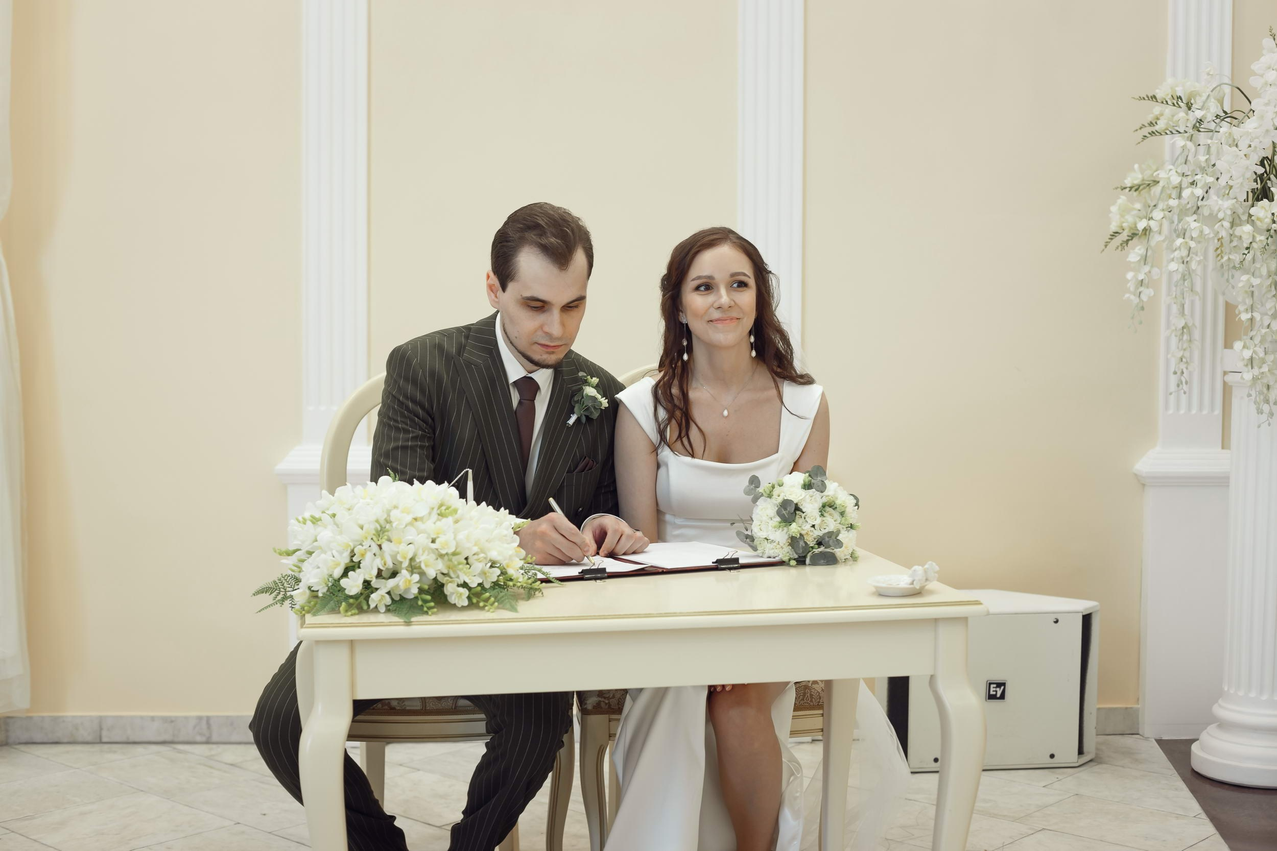 Свадебная фотосессия в Санкт-Петербурге. Свадебный фотограф Игорь Брундасов 8PHOTO на свадьбу венчание загс СПб