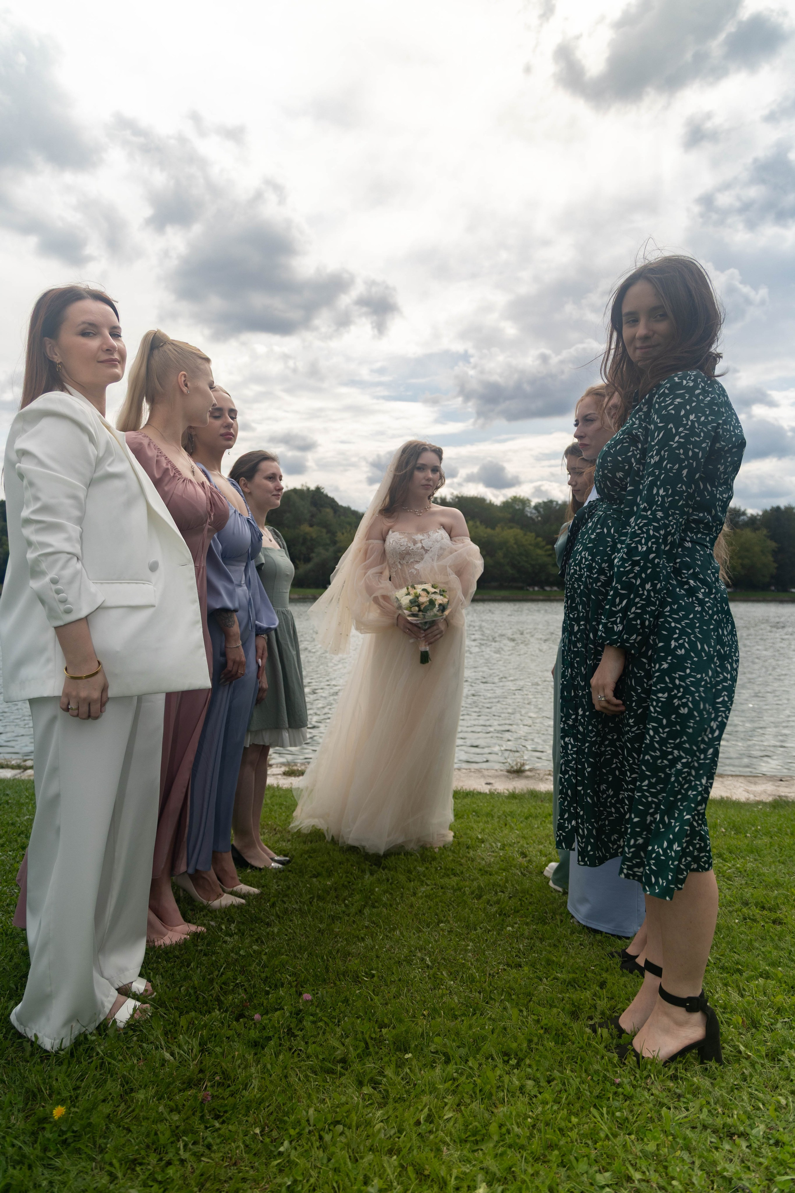 Свадебная фотосессия свадебный фотограф Татьяна Марсуверских свадебная фотопрогулка Москва Жуковский. Фотограф для маркетплейсов, фотоуслуги в Жуковском Татьяна Марсуверских