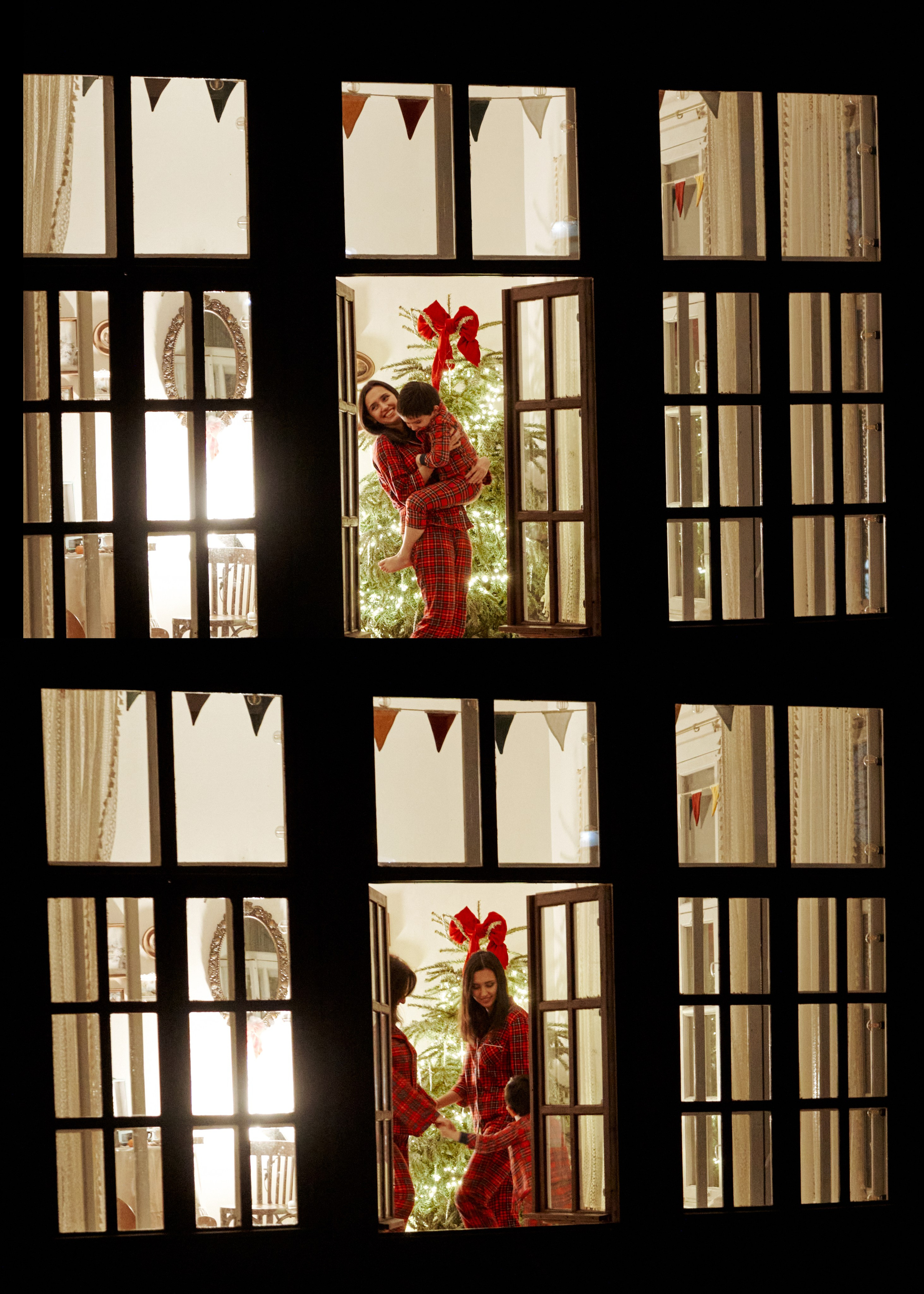 Семейный фотодень // Новый год 2025. Фотограф / Санкт-Петербург / Галина Никонова