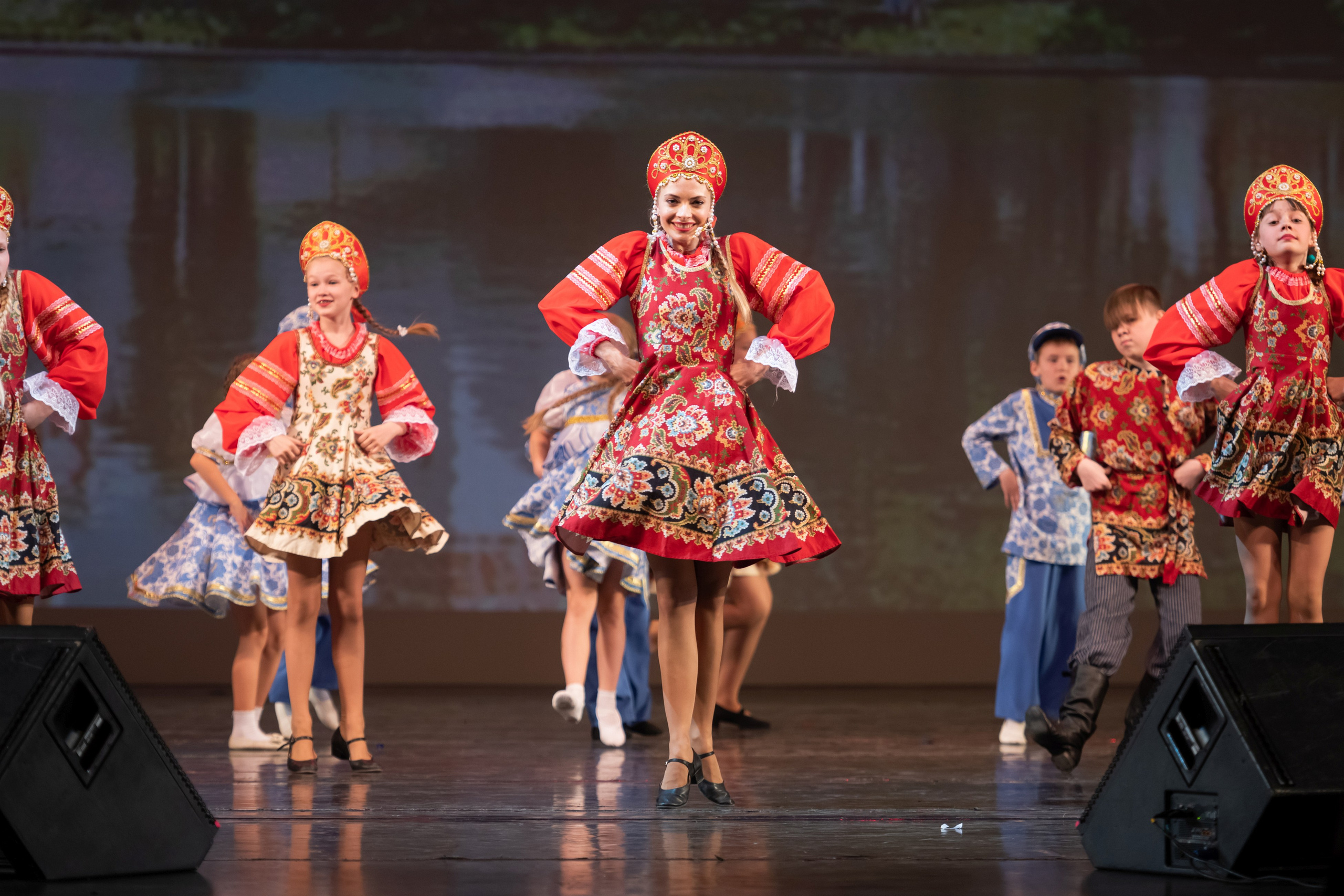 15 сентября, концерт БКЗ. Золотое яблочко