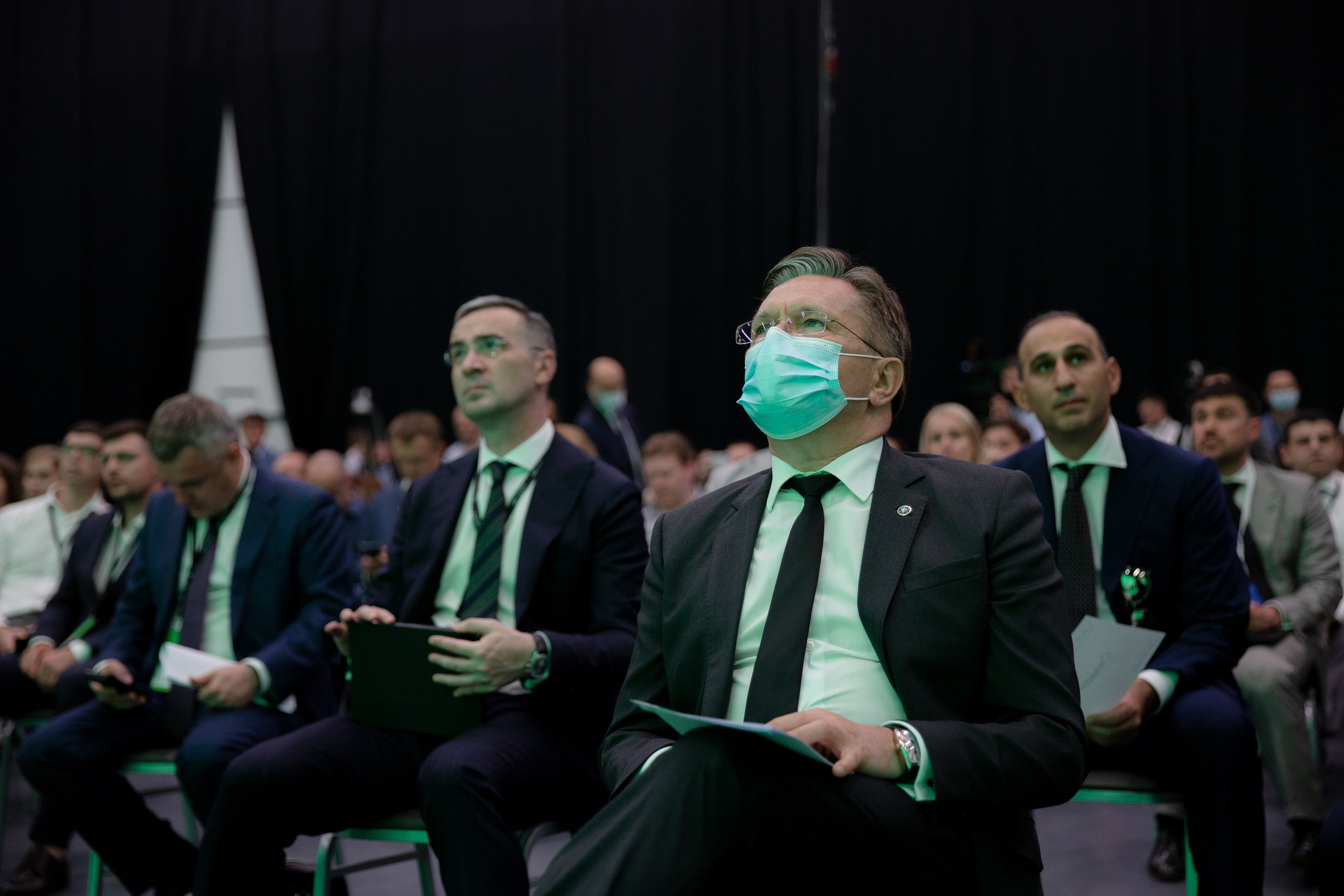 Репортажная съемка событий, конференций, форумов. Фотограф Чугунов Александр