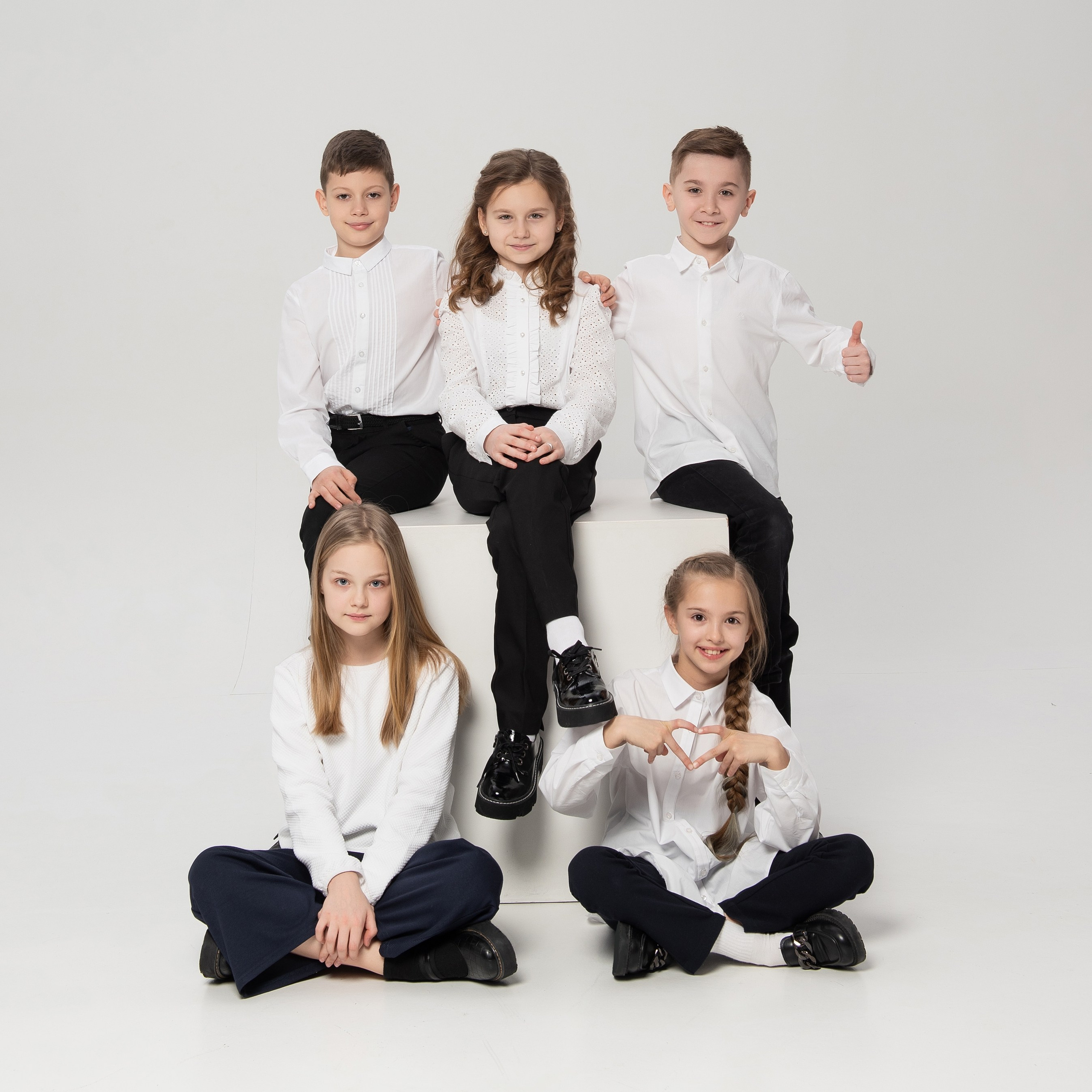 Начальная школа. Выпускные альбомы Ростов-на-Дону Кристина Невиль