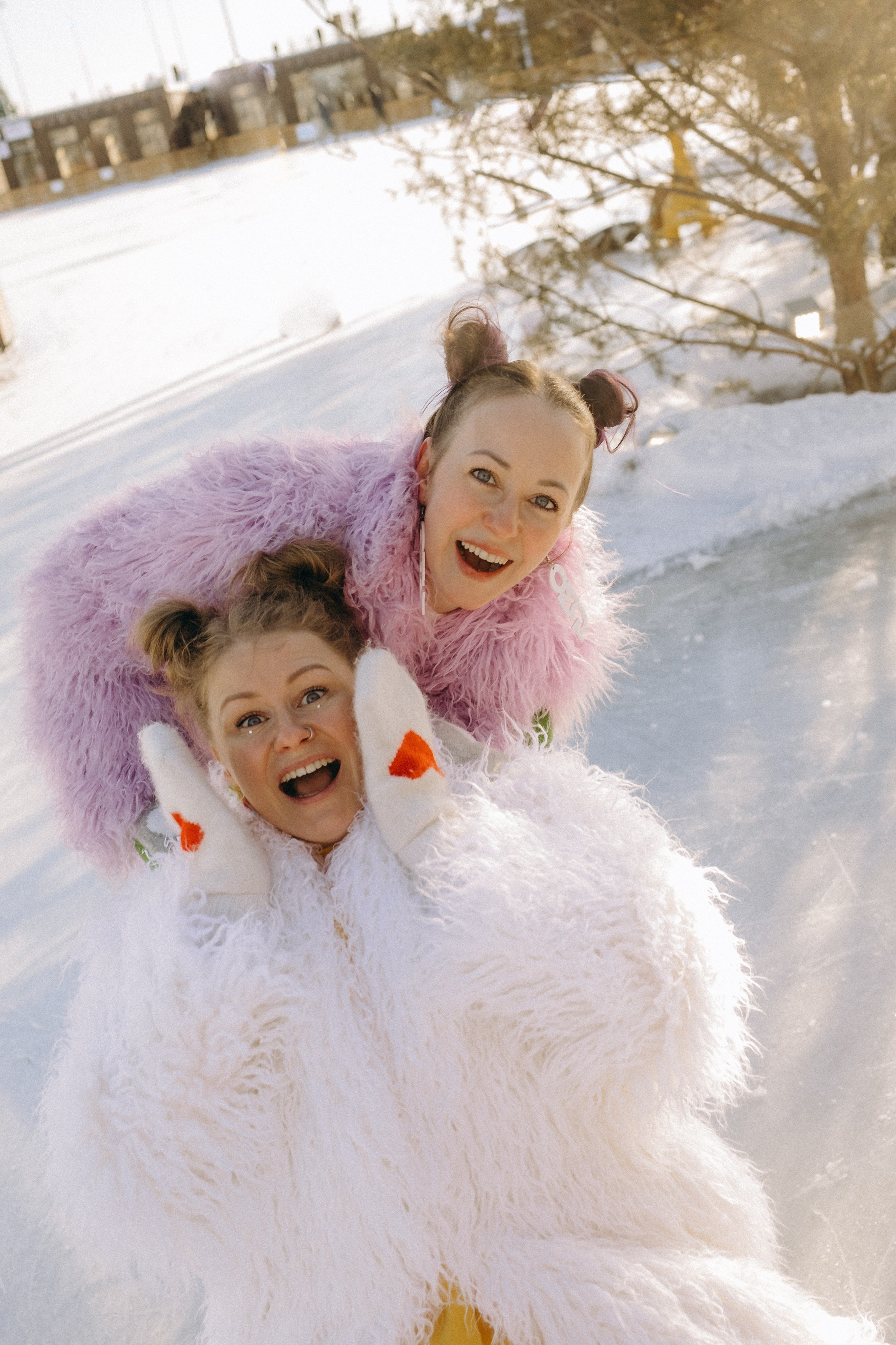 Катя, Арина. Главная