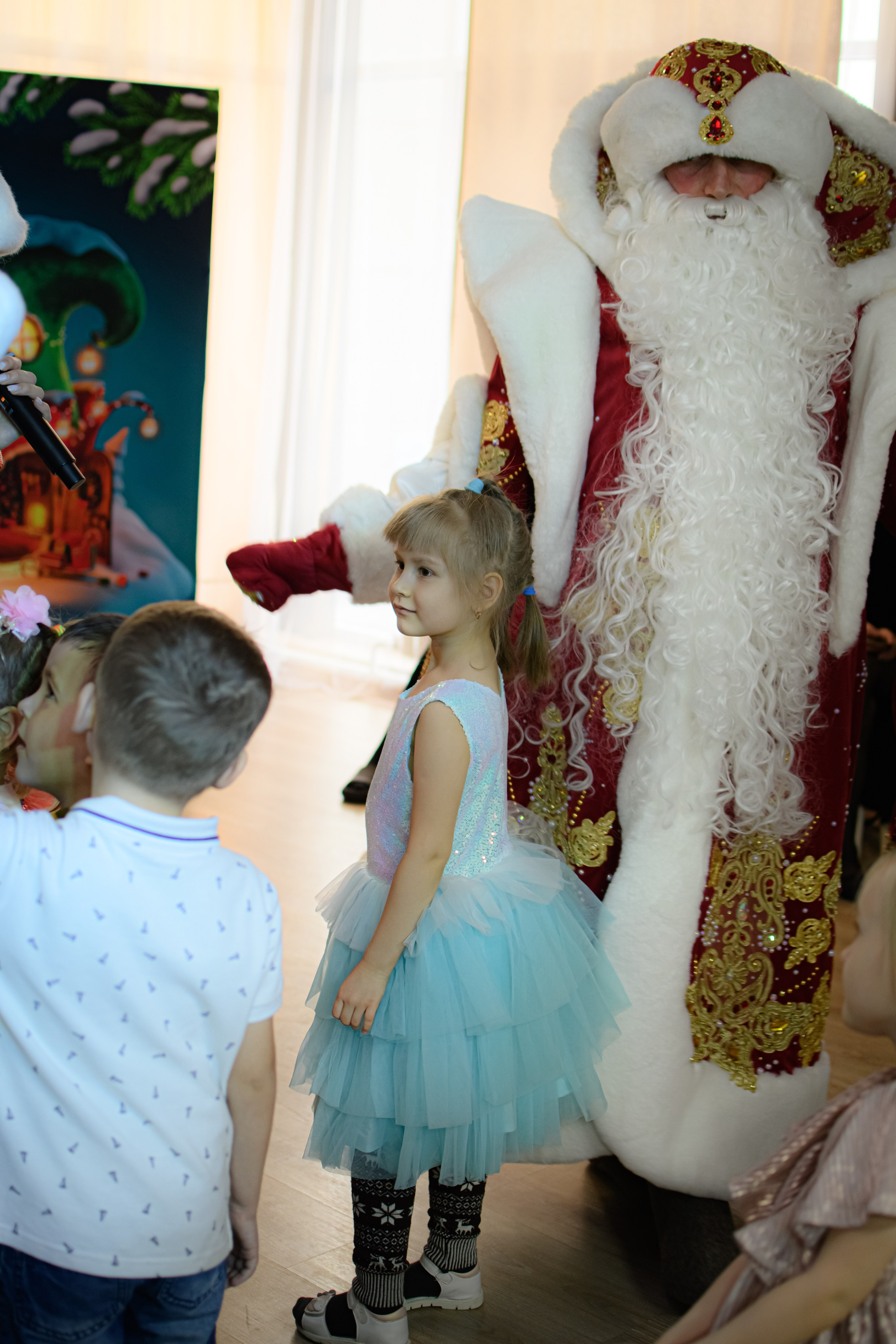 HAPPY NEW YEAR. Photokarish