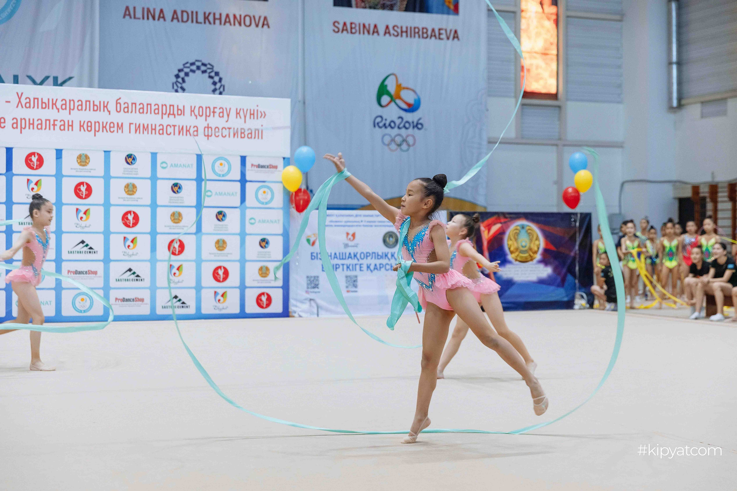 Фестиваль гимнастики на день защиты детей