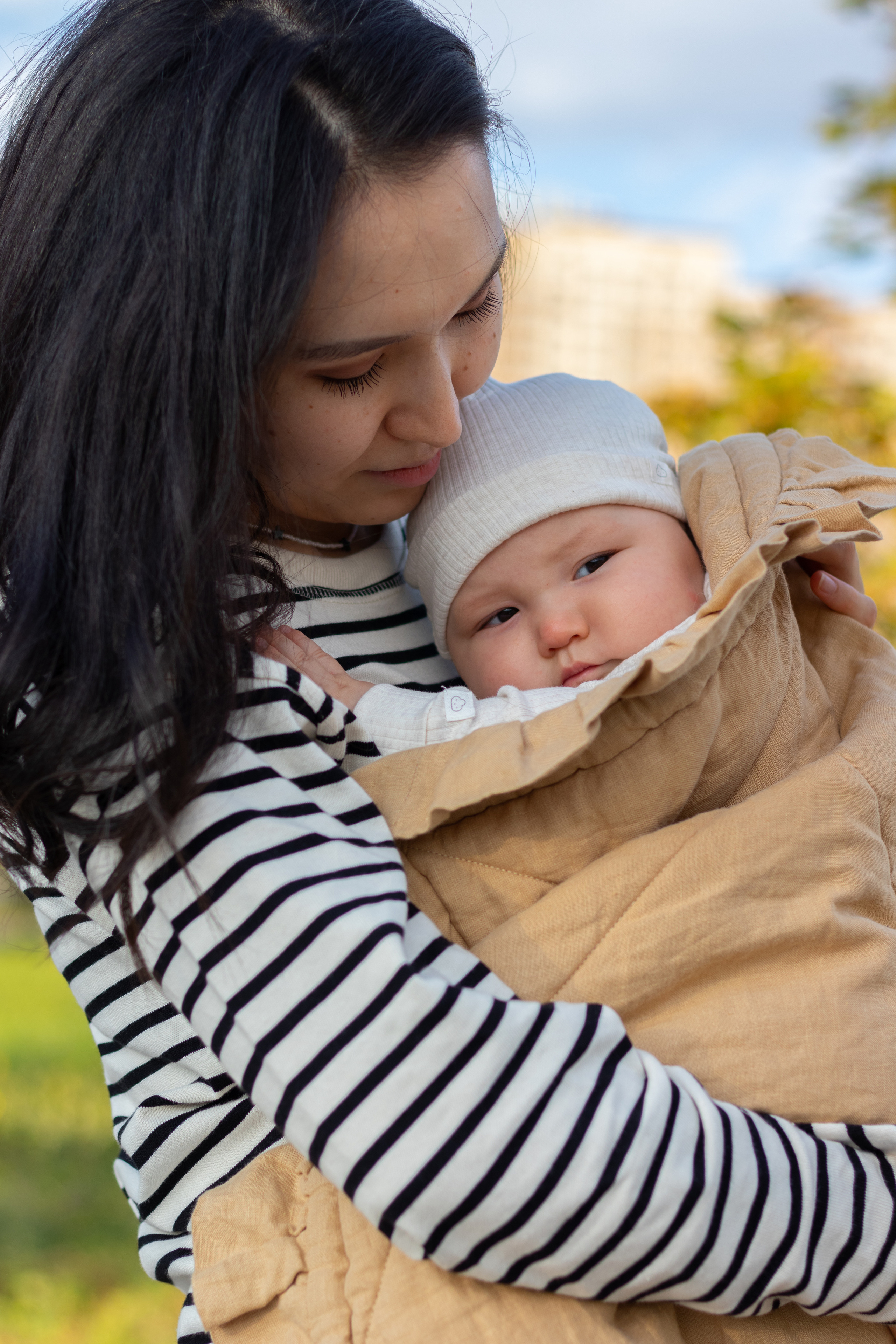 Семья А. Фотограф в г. Астана, Шырын Думанбекова
